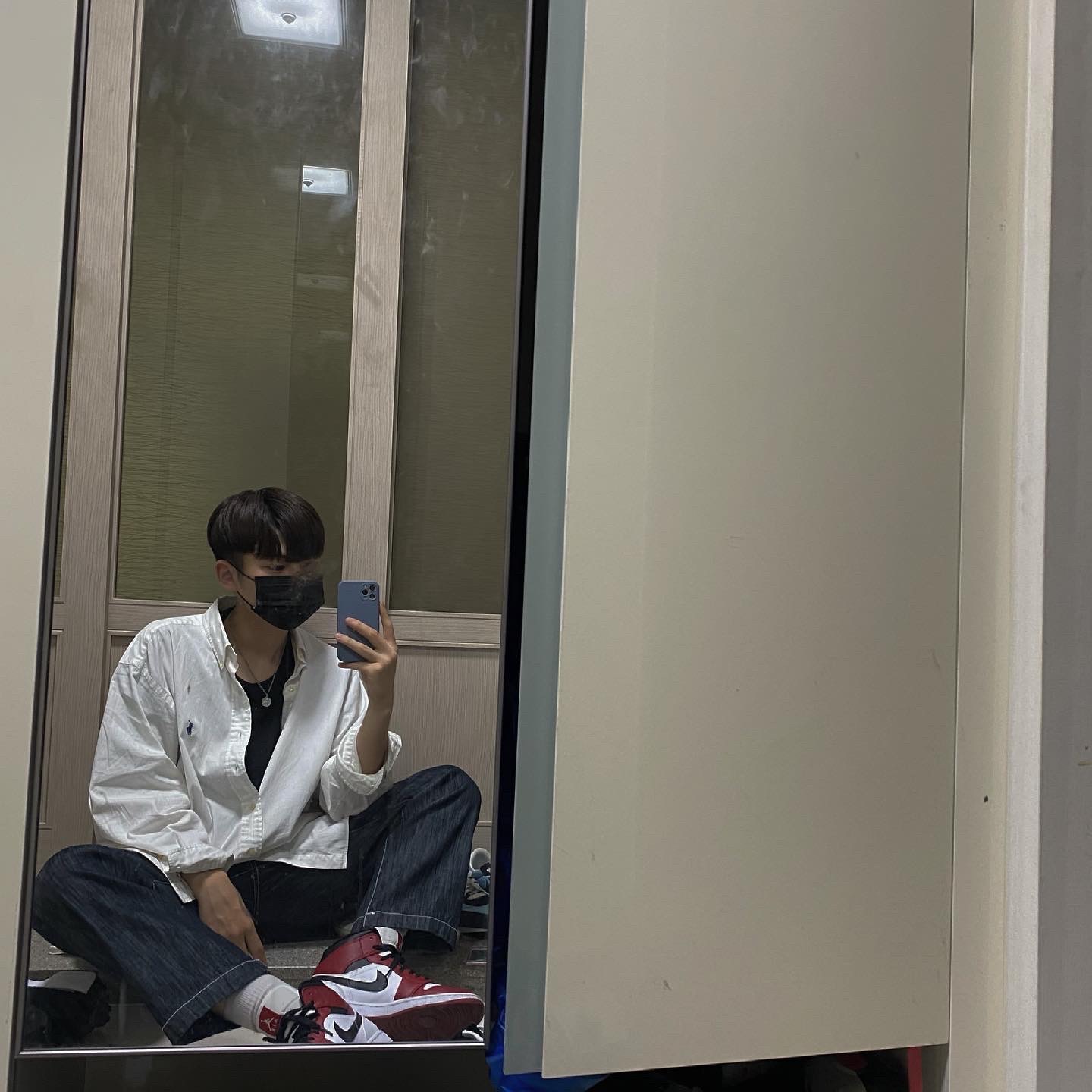 Jordan 1 Mid Chicago 2020 착용 스타일 - 1
