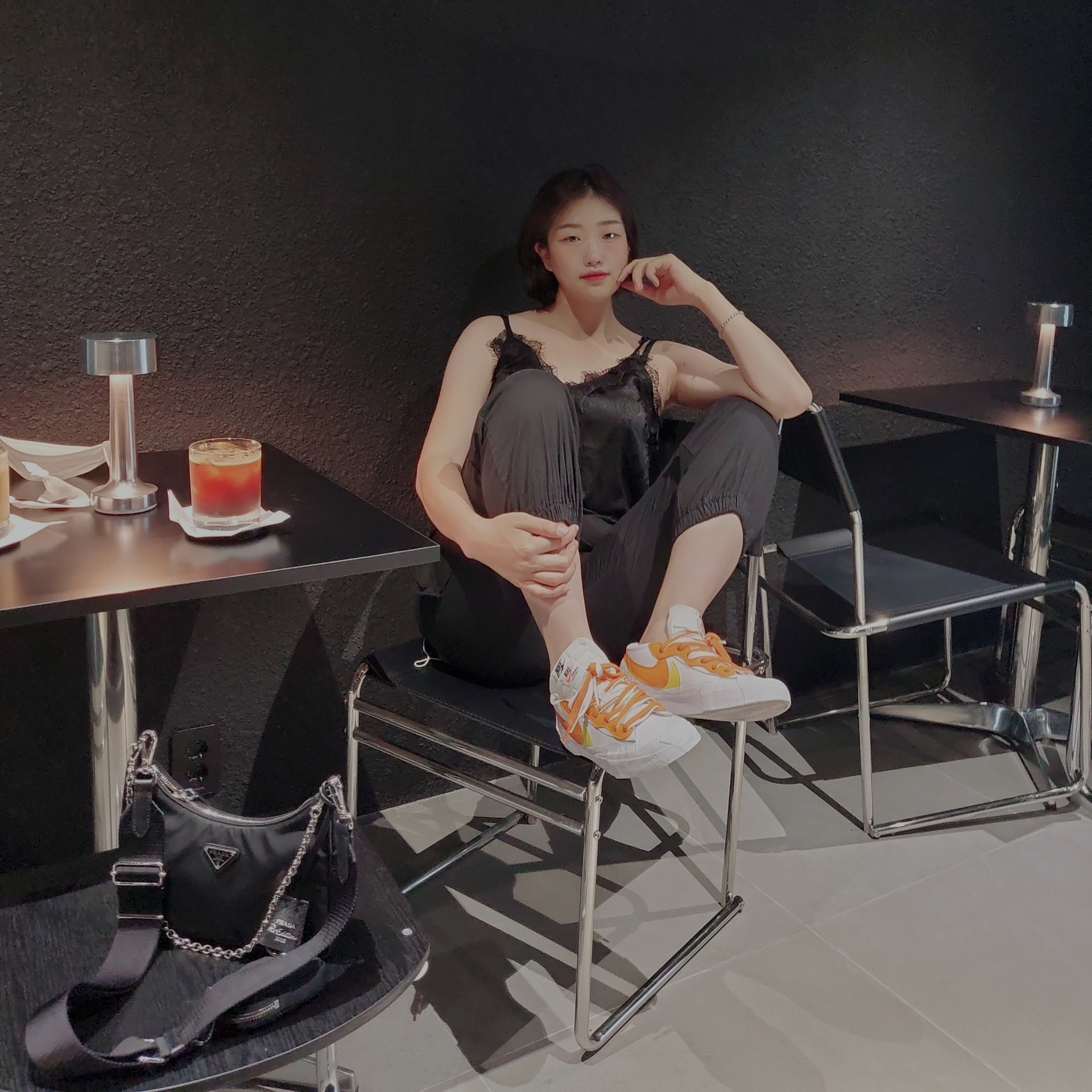Nike x Sacai Blazer Low Magma Orange 착용 스타일