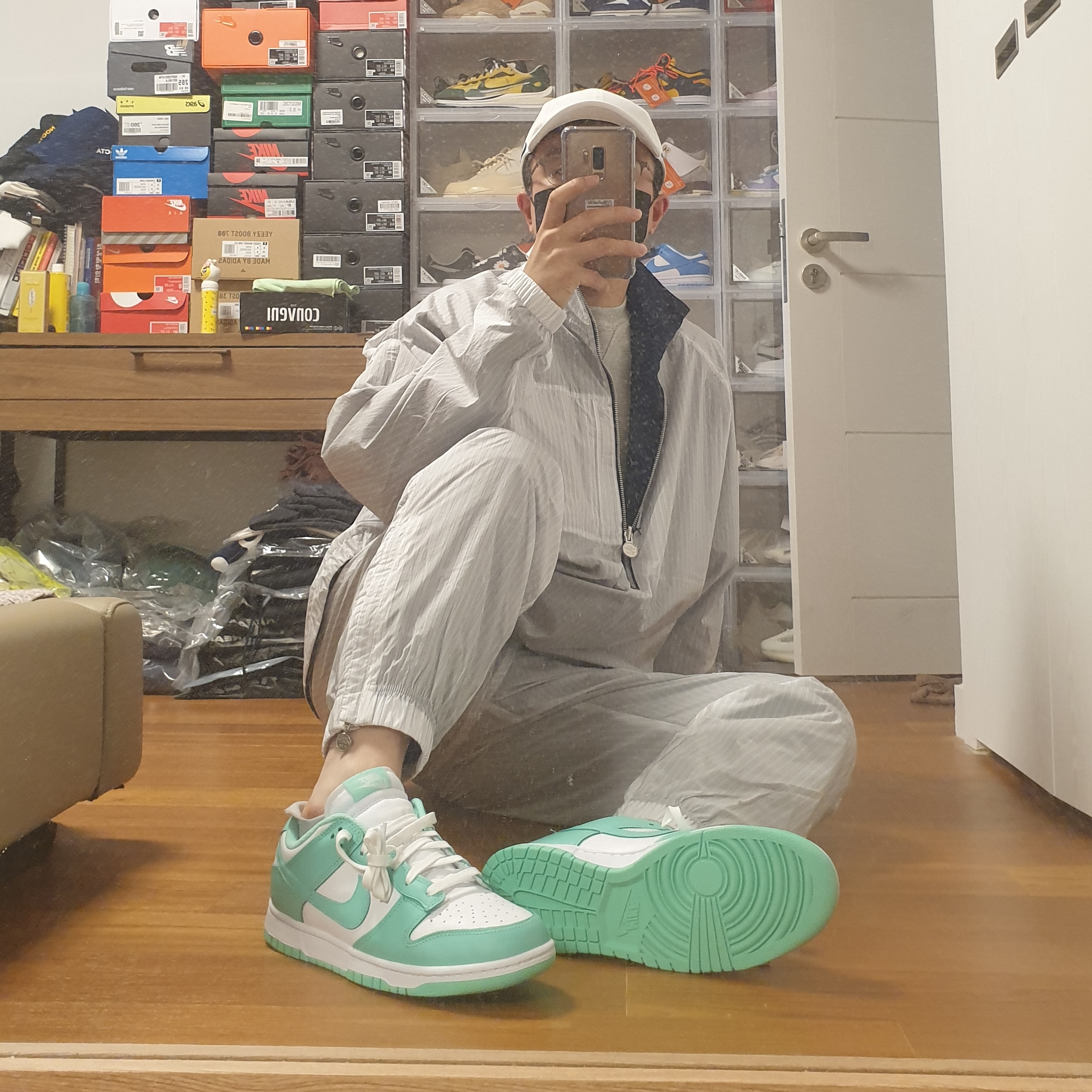 Nike x Drake Nocta Cardinal Stock Essential Cap White, Nike x Kim Jones Reversible Wind Breaker Navy - US/EU 착용 스타일 - 4
