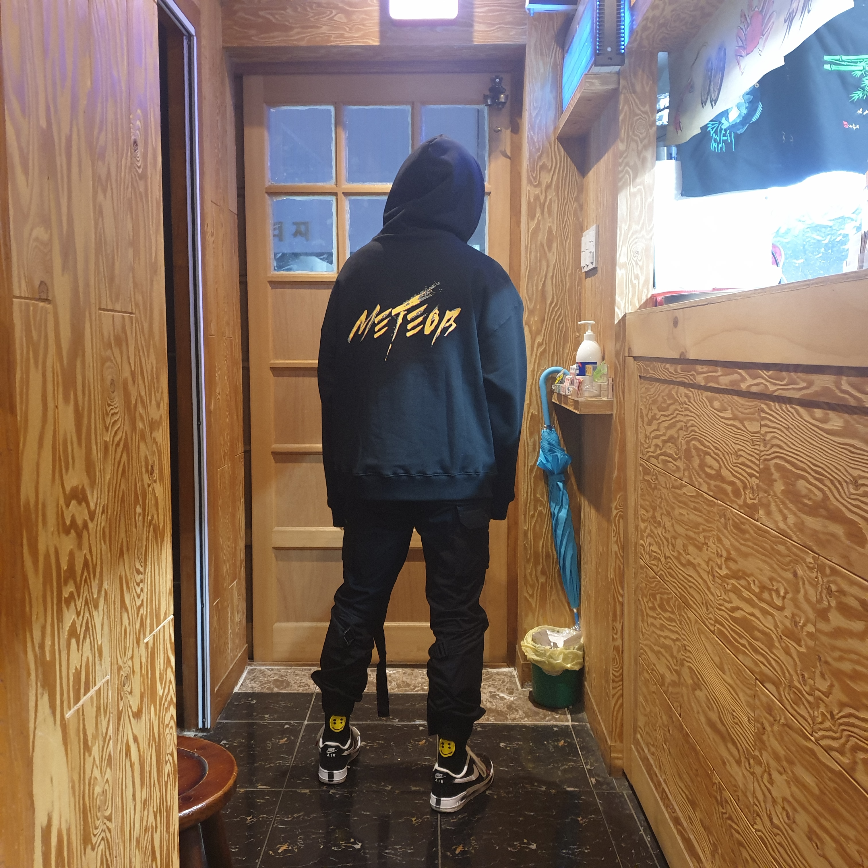 Nike x Peaceminusone Air Force 1 Low Para-Noise 착용 스타일