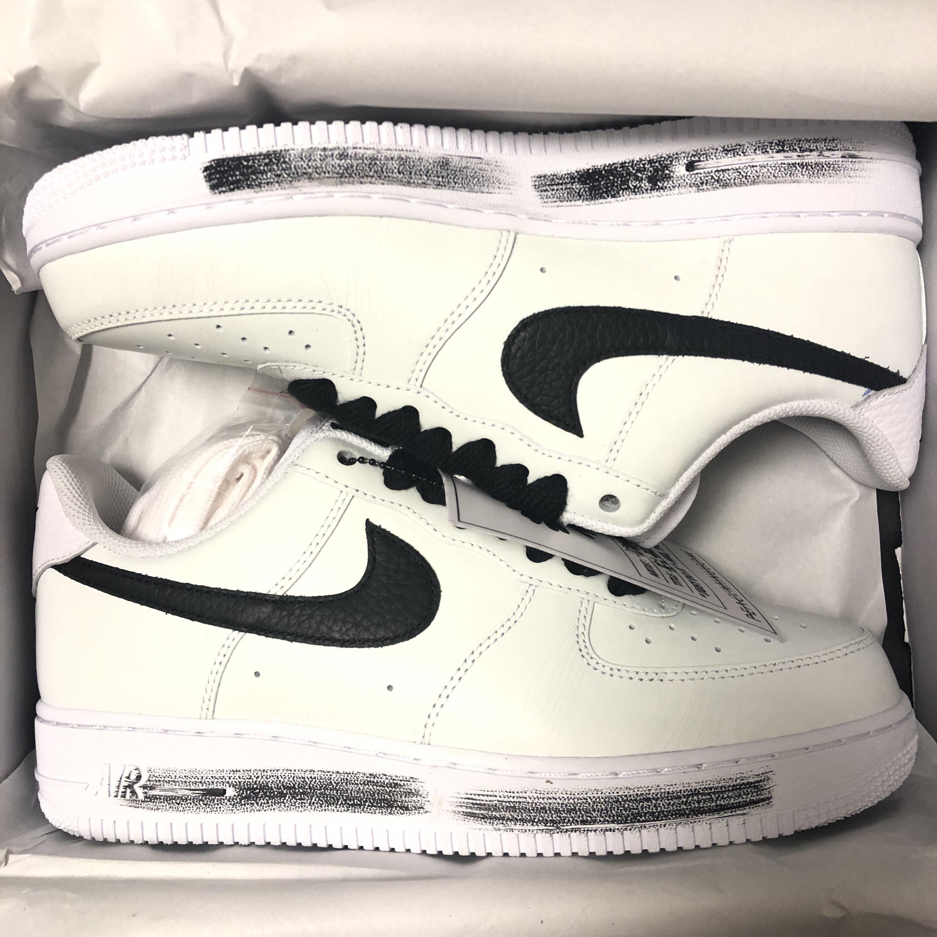 Nike x Peaceminusone Air Force 1 Low Para-Noise 2.0 착용 스타일