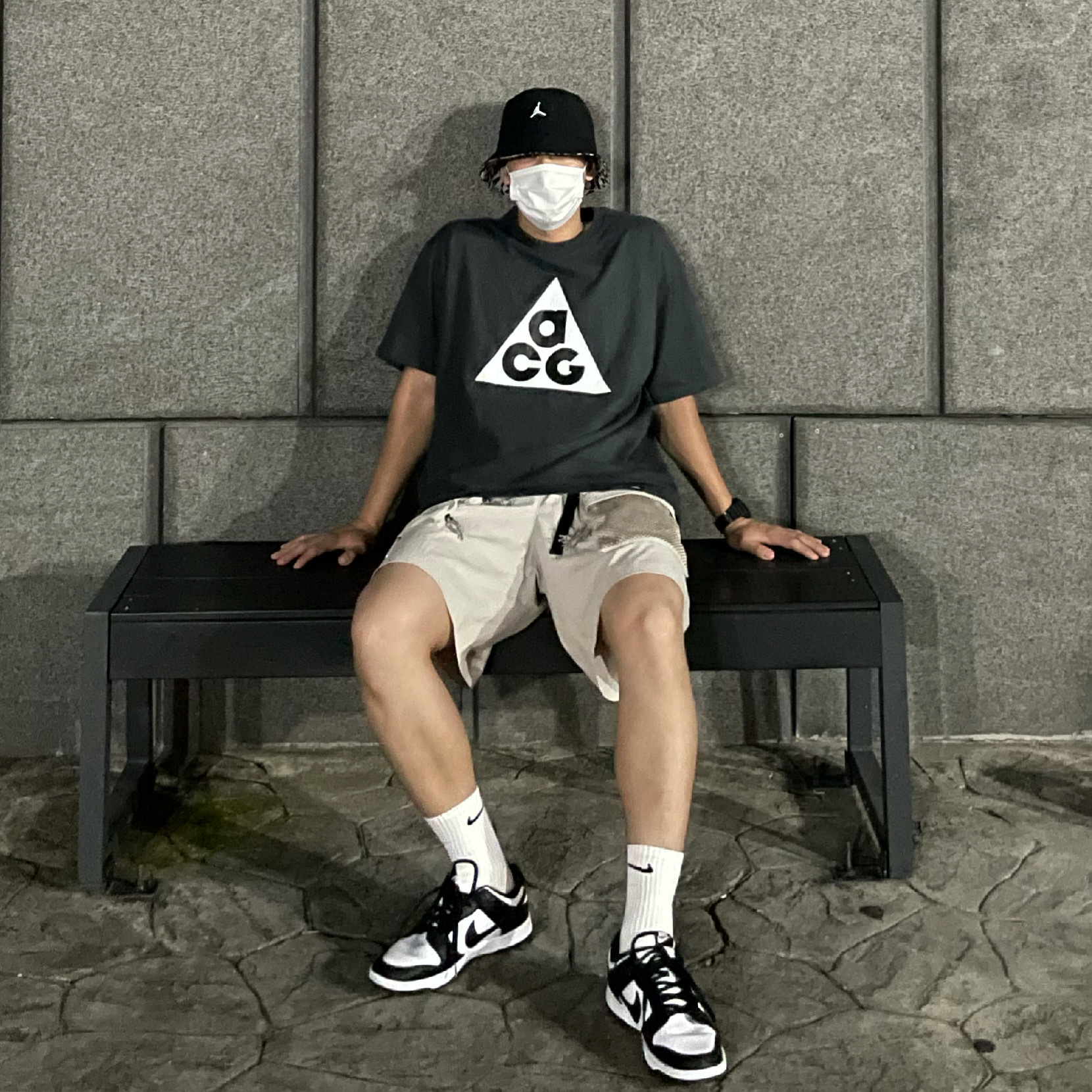 Nike Dunk Low Retro Black, Nike ACG Cargo Shorts String - US/EU 착용 스타일