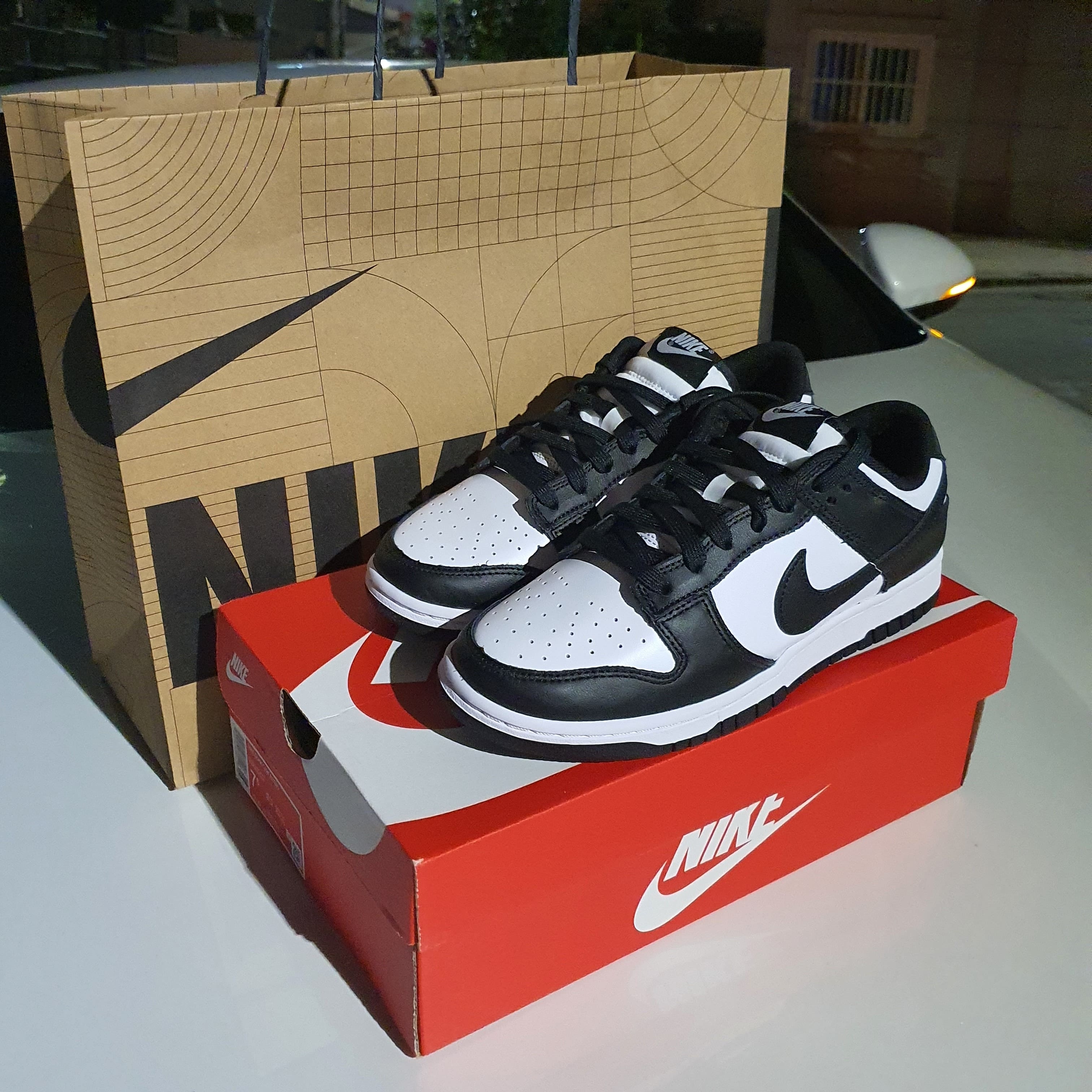 Nike Dunk Low Retro Black 착용 스타일