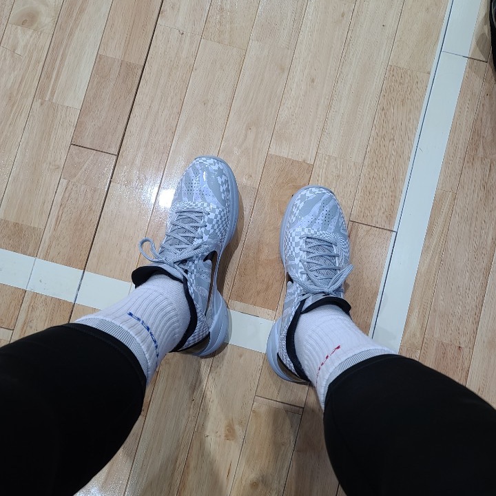 Nike Kobe 5 Protro Zebra PE 착용 스타일 - 1