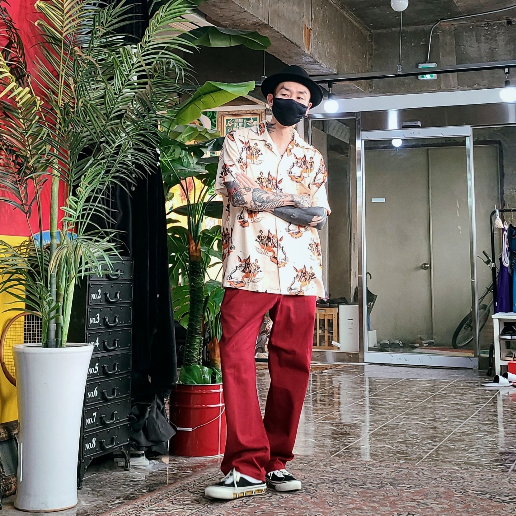 Vans x Rhude Bold Ni Black 착용 스타일