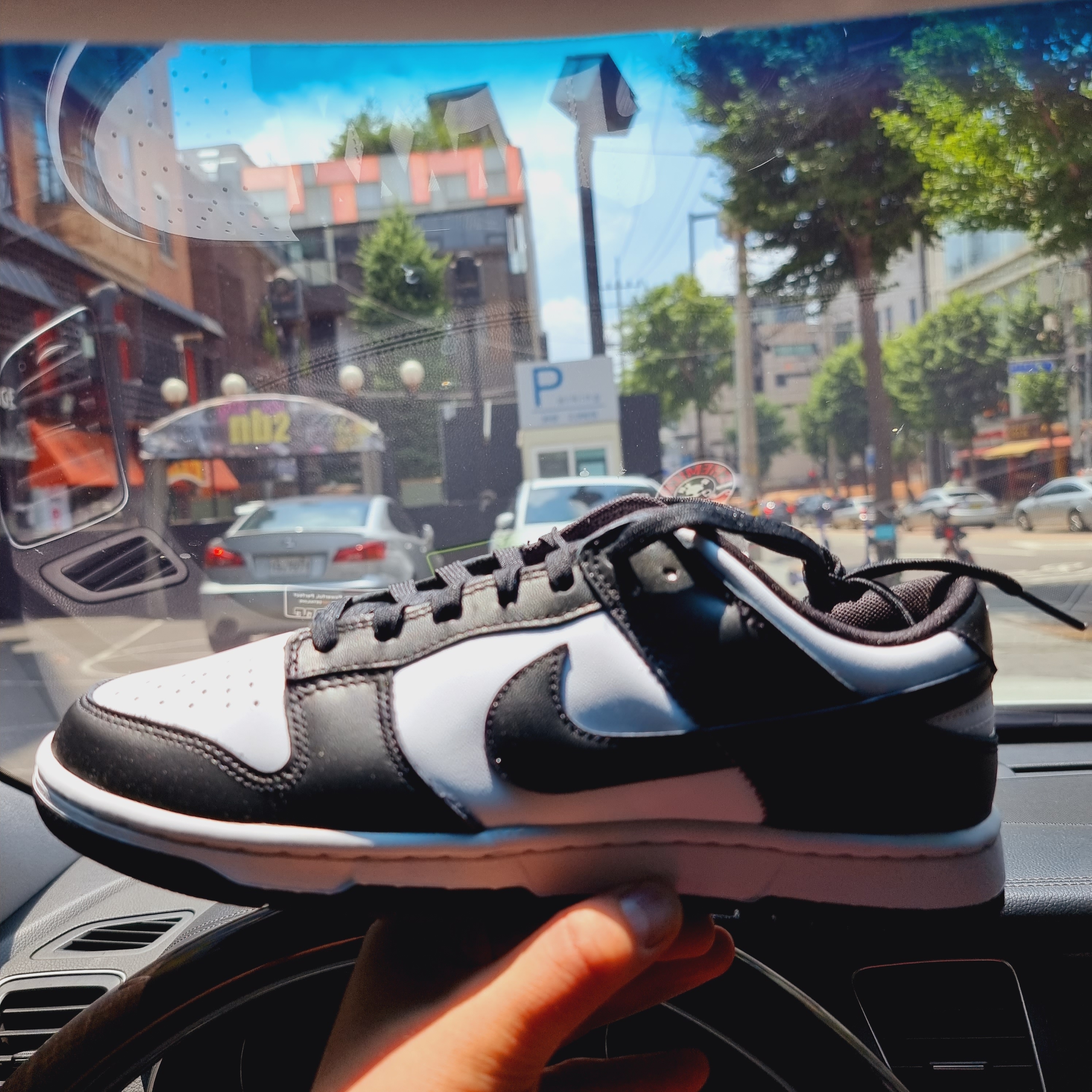 Nike Dunk Low Retro Black 착용 스타일