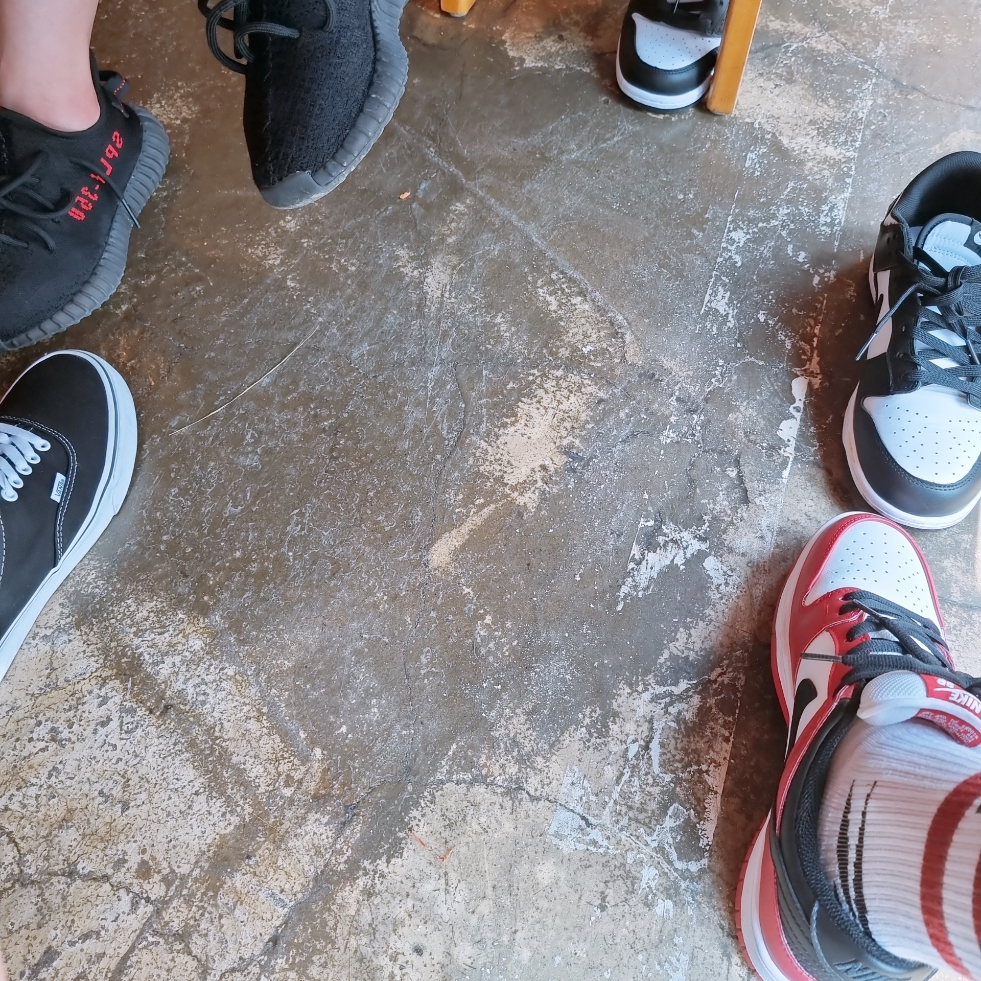 Nike SB Dunk Low Pro Chicago, Nike Dunk Low Retro Black 착용 스타일