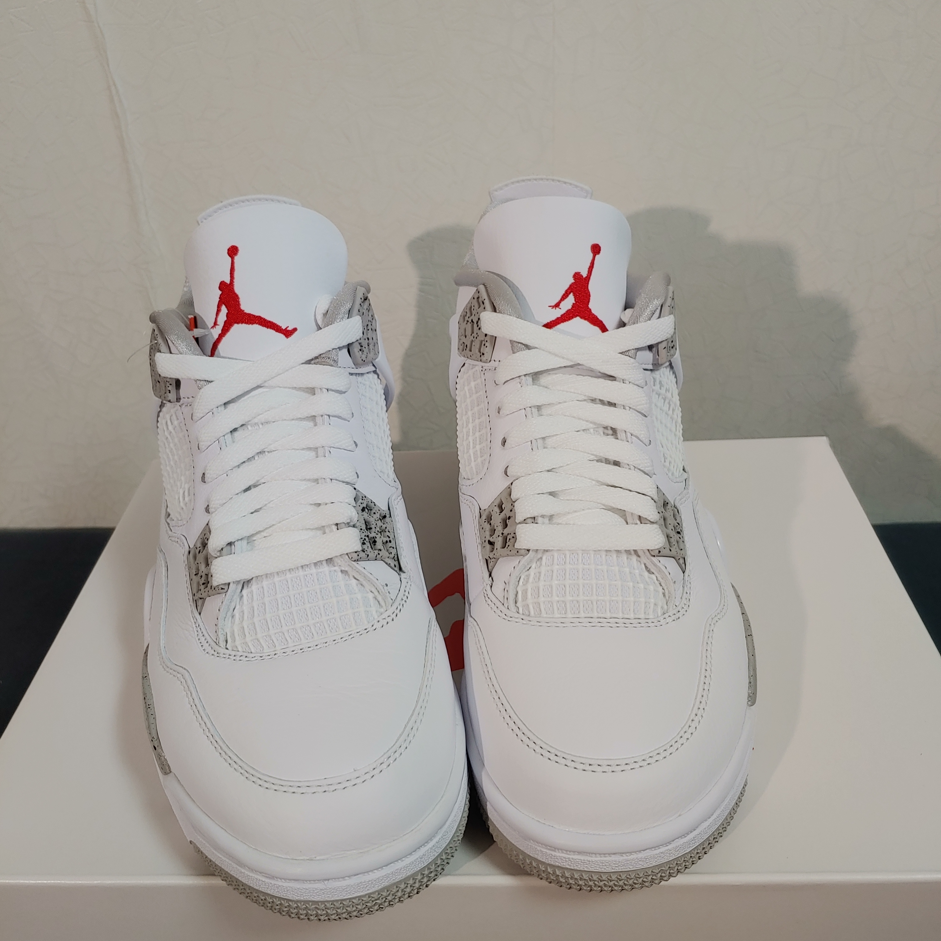 Jordan 4 Retro Tech White 착용 스타일 - 2