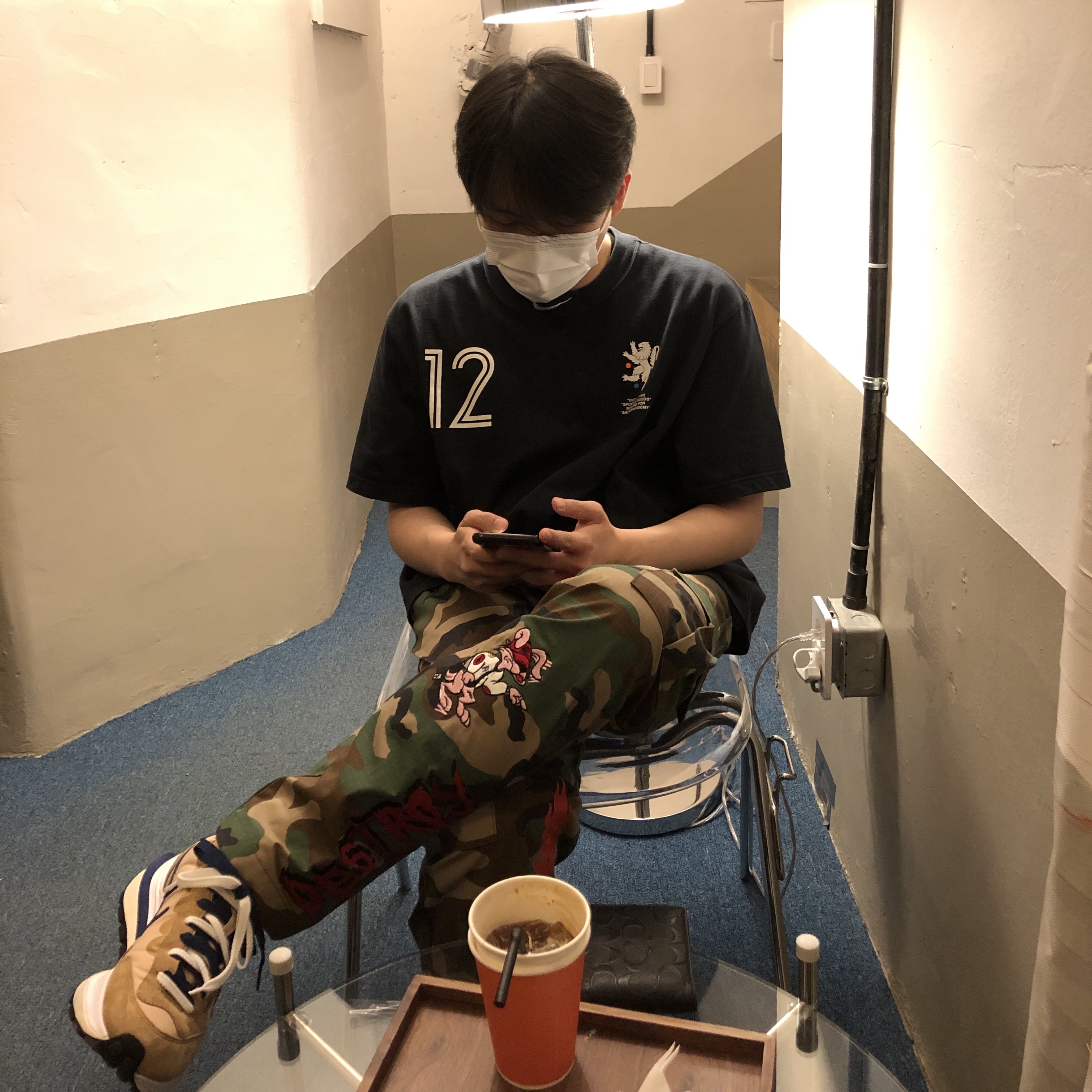 Nike x Off-White Mercurial NRG X T-Shirt Black, Nike x Sacai VaporWaffle Sesame and Blue Void 착용 스타일