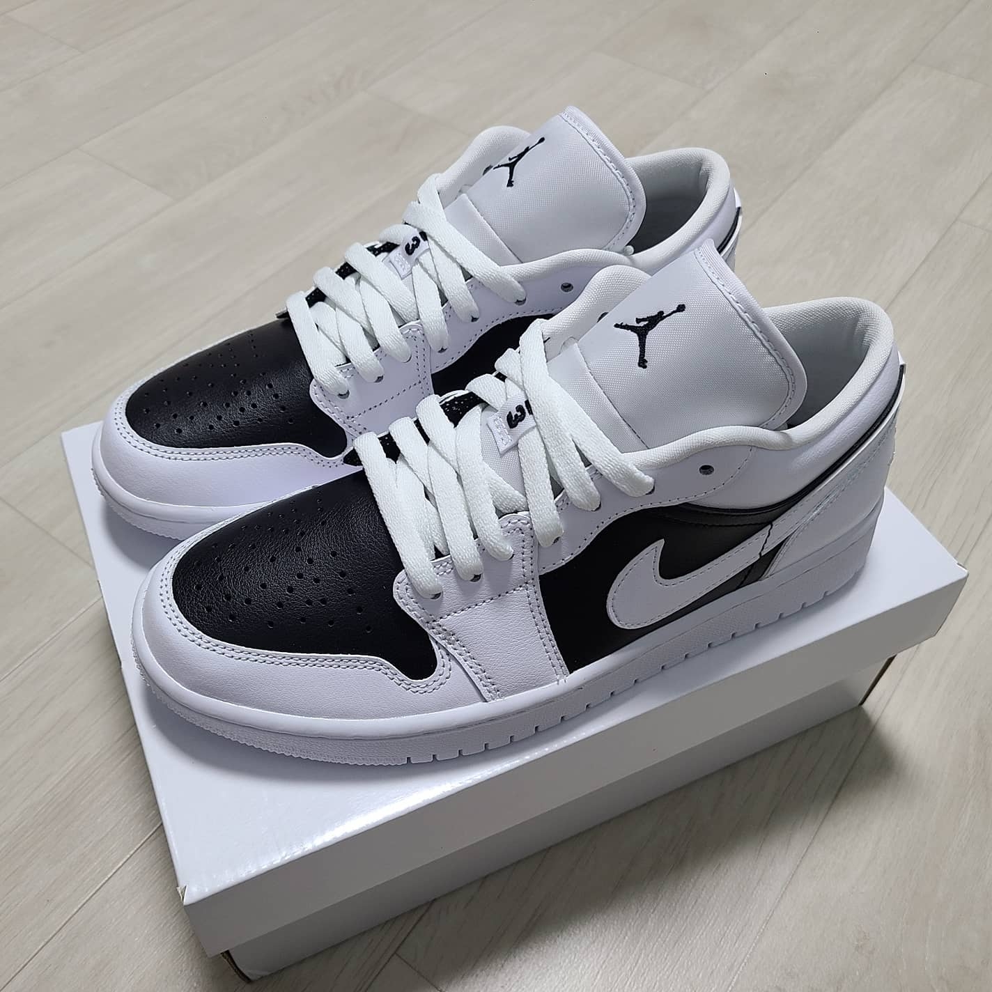 (W) Jordan 1 Low Panda 착용 스타일 - 2