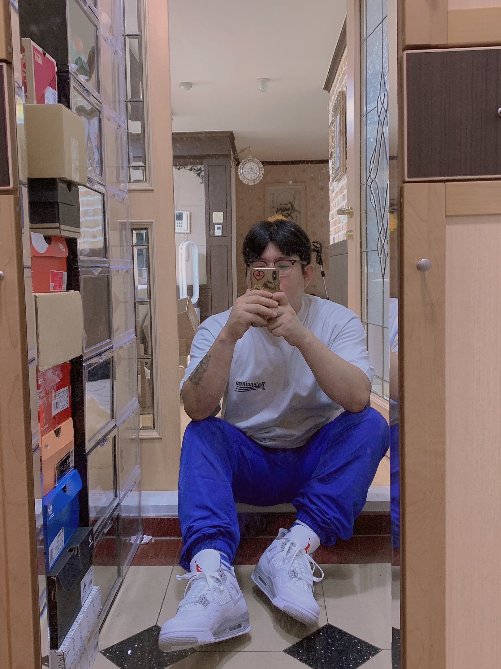 Jordan 4 Retro Tech White 착용 스타일 - 1