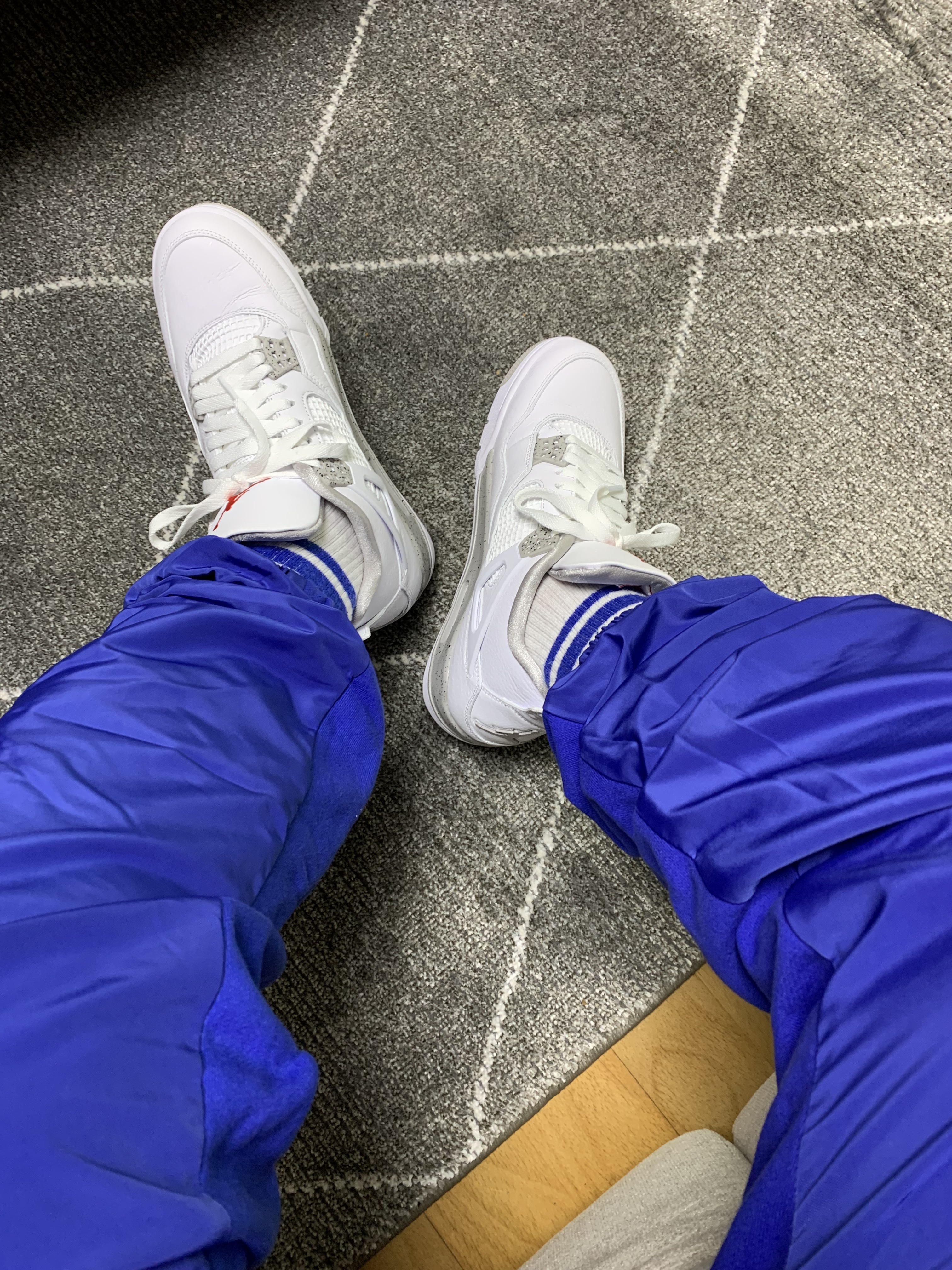 Jordan 4 Retro Tech White 착용 스타일 - 2