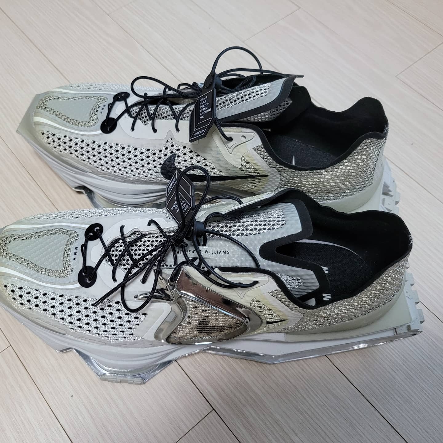 Nike x Matthew M Williams Zoom 004 Stone 착용 스타일 - 2