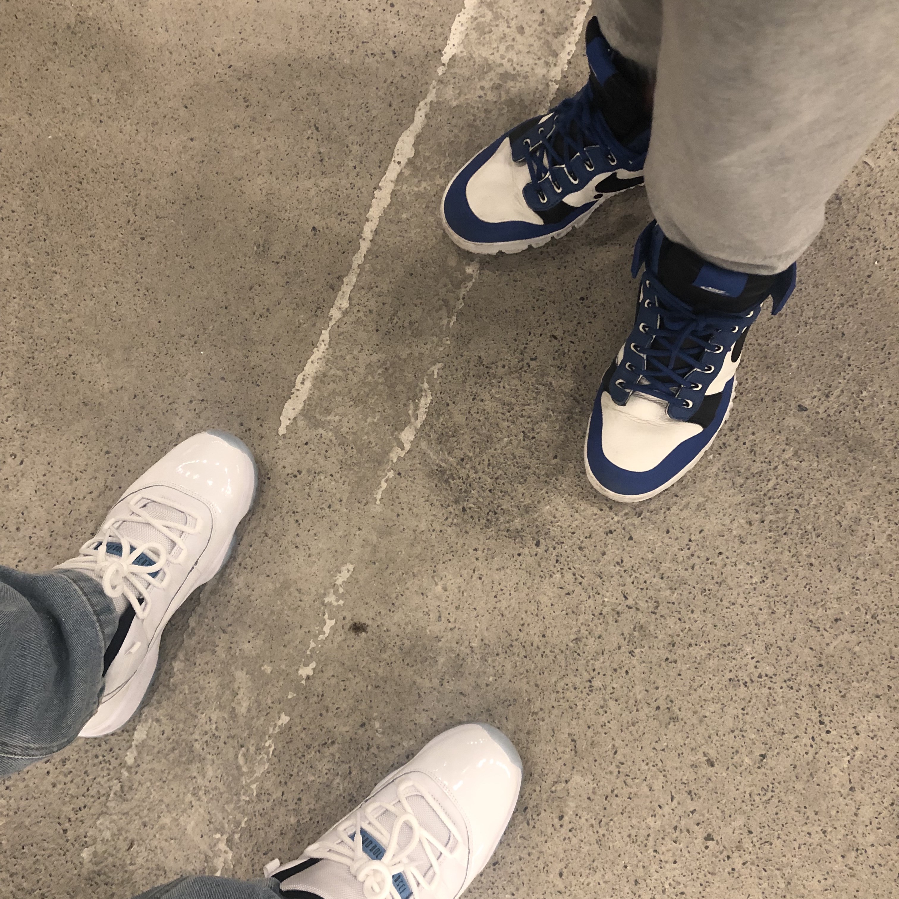 Jordan 11 Retro Low Legend Blue, Nike x Undercover SFB Jungle Dunk White 착용 스타일