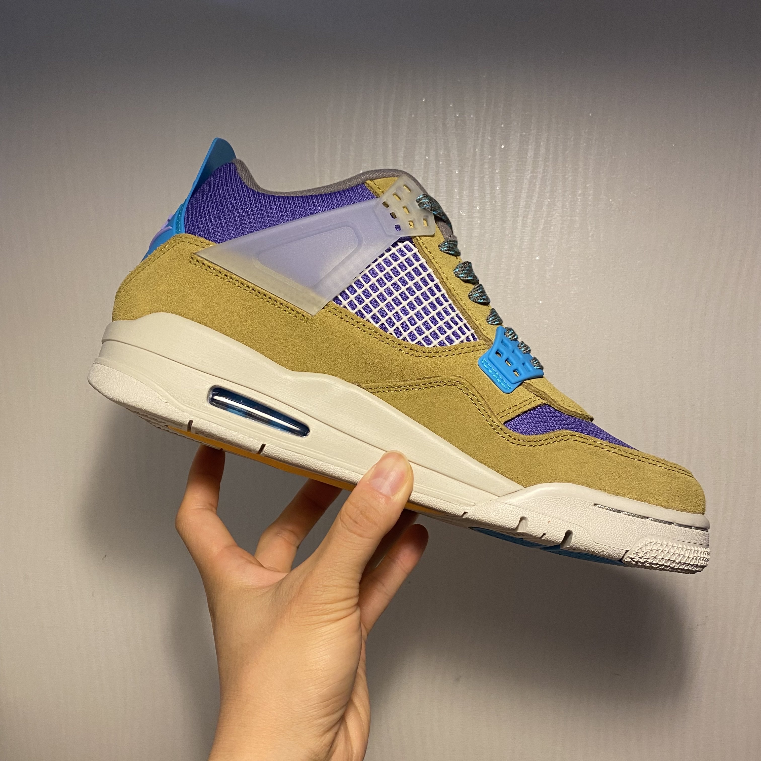 Jordan 4 x Union Retro SP Desert Moss 착용 스타일 - 5