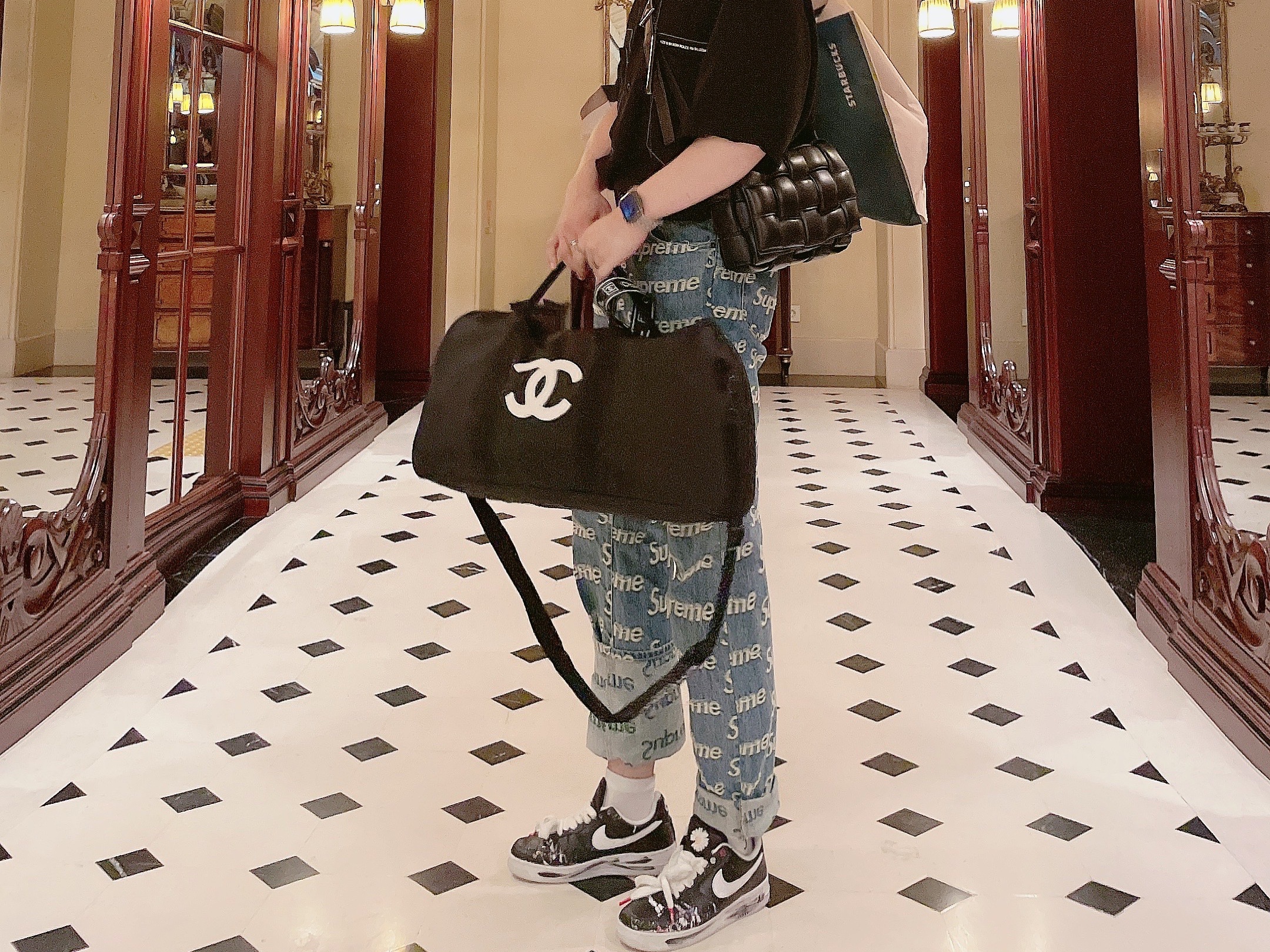 Supreme Frayed Logos Regular Jean Blue - 21SS, Nike x Peaceminusone Air Force 1 Low Para-Noise 착용 스타일