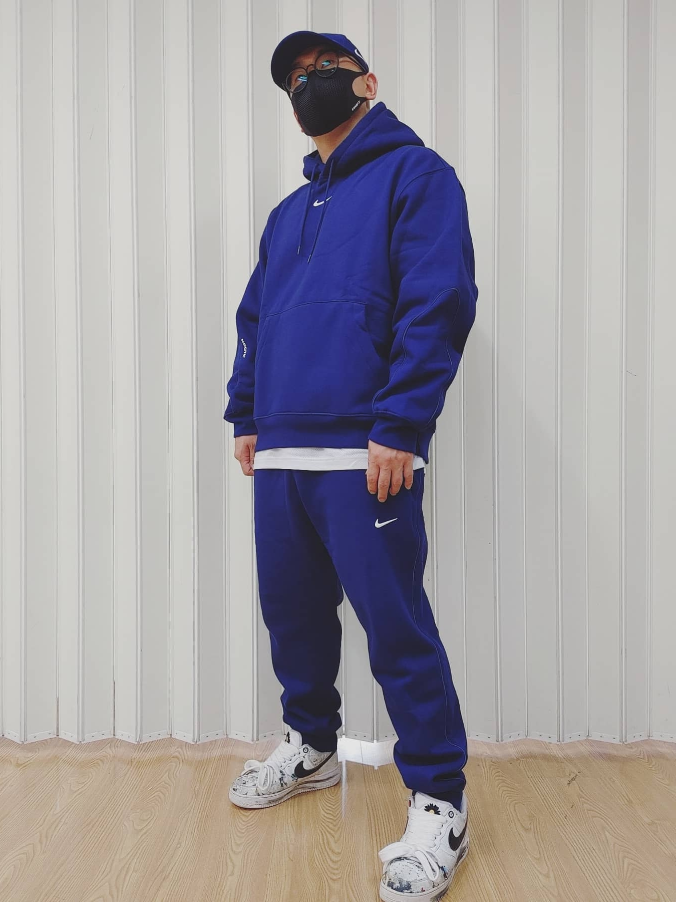 Nike x Drake Nocta Cardinal Stock Essential Hoodie Navy - US/EU, Nike x Drake Nocta Cardinal Stock Essential Fleece Pants Navy - Asia 착용 스타일