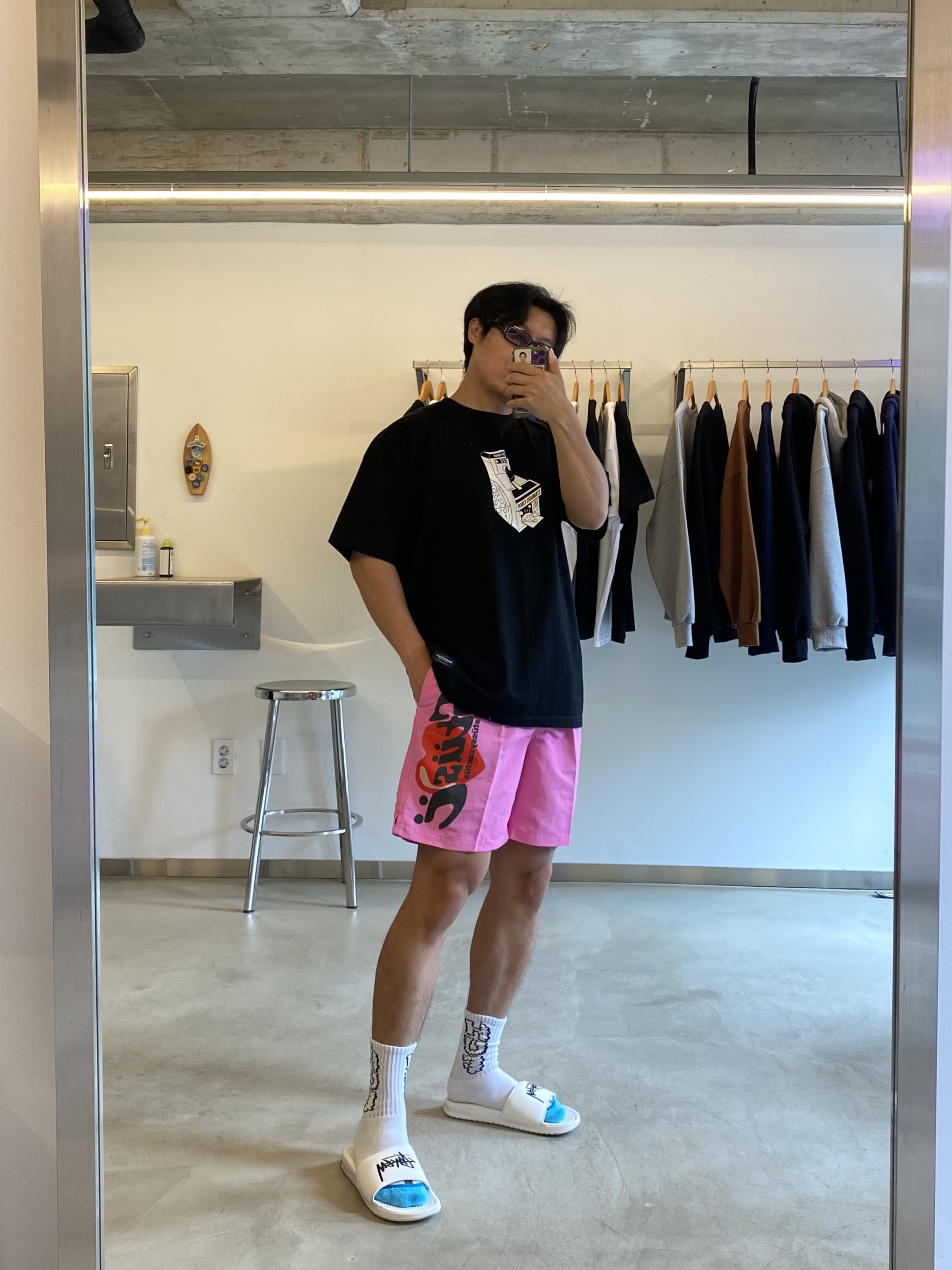 Stussy x Cactus Plant Flea Market Shorts Pink, Nike x Stussy Benassi Slide Sail 착용 스타일 - 2
