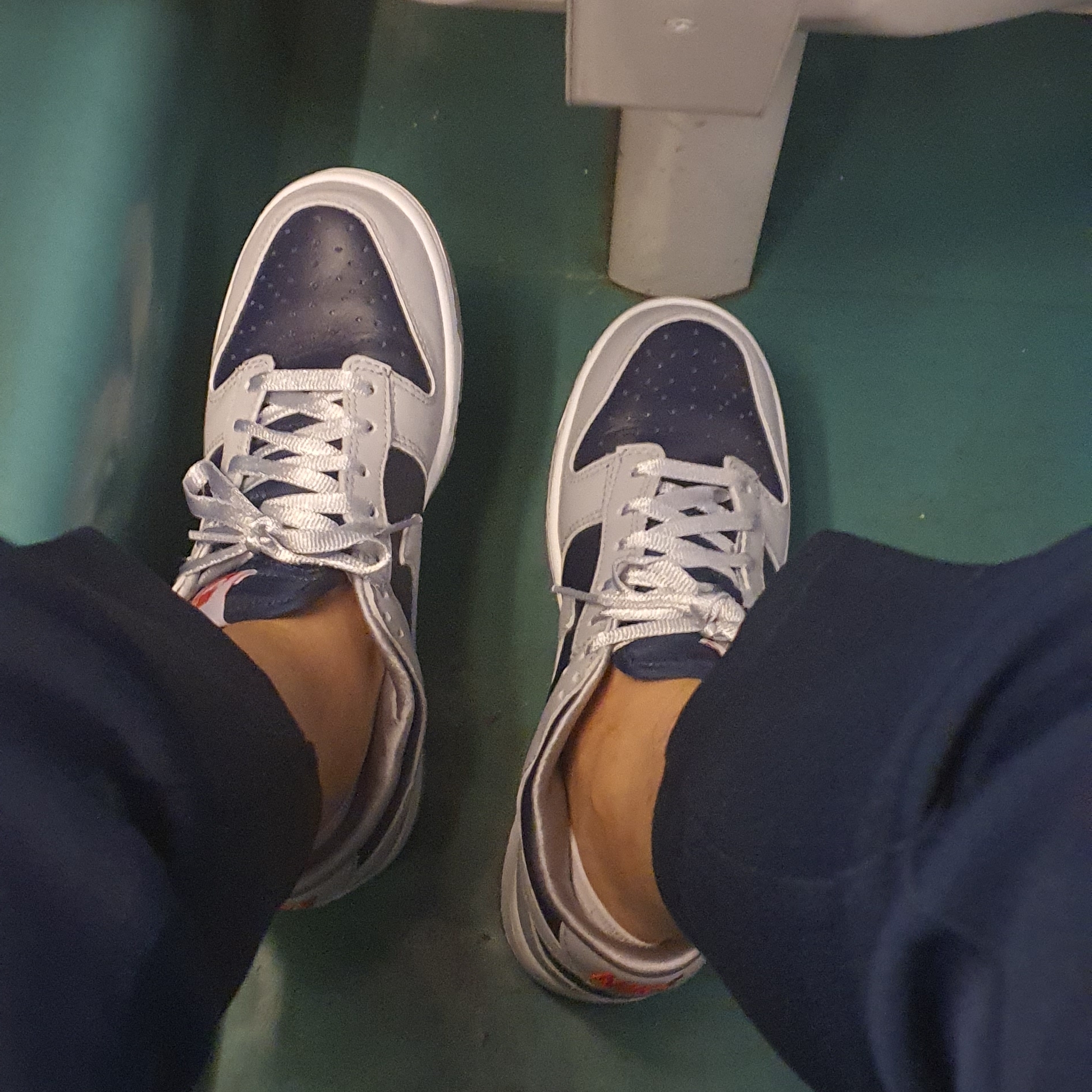 (W) Nike Dunk Low SP College Navy 착용 스타일 - 1