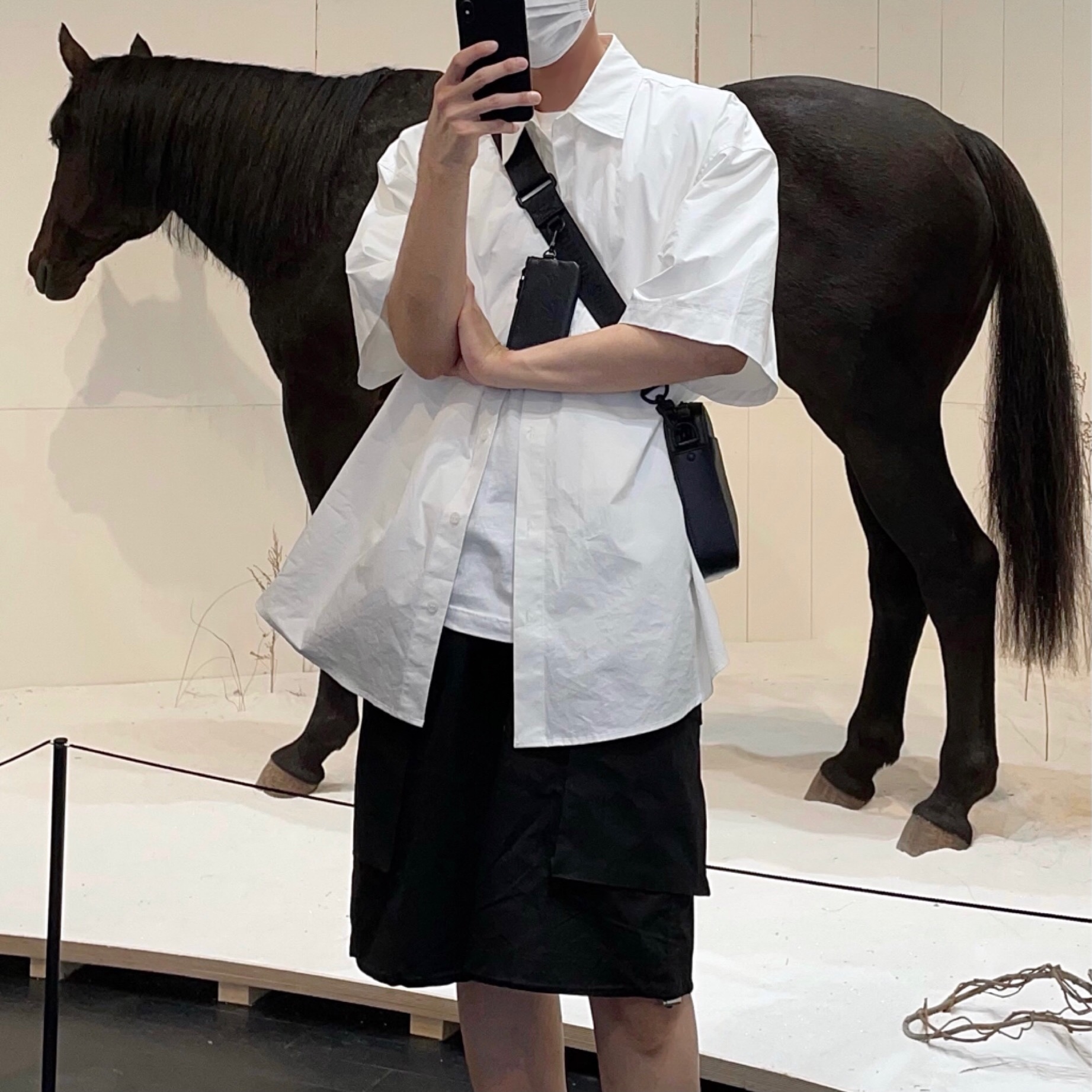 Nike x Sacai VaporWaffle Black White 착용 스타일 - 3