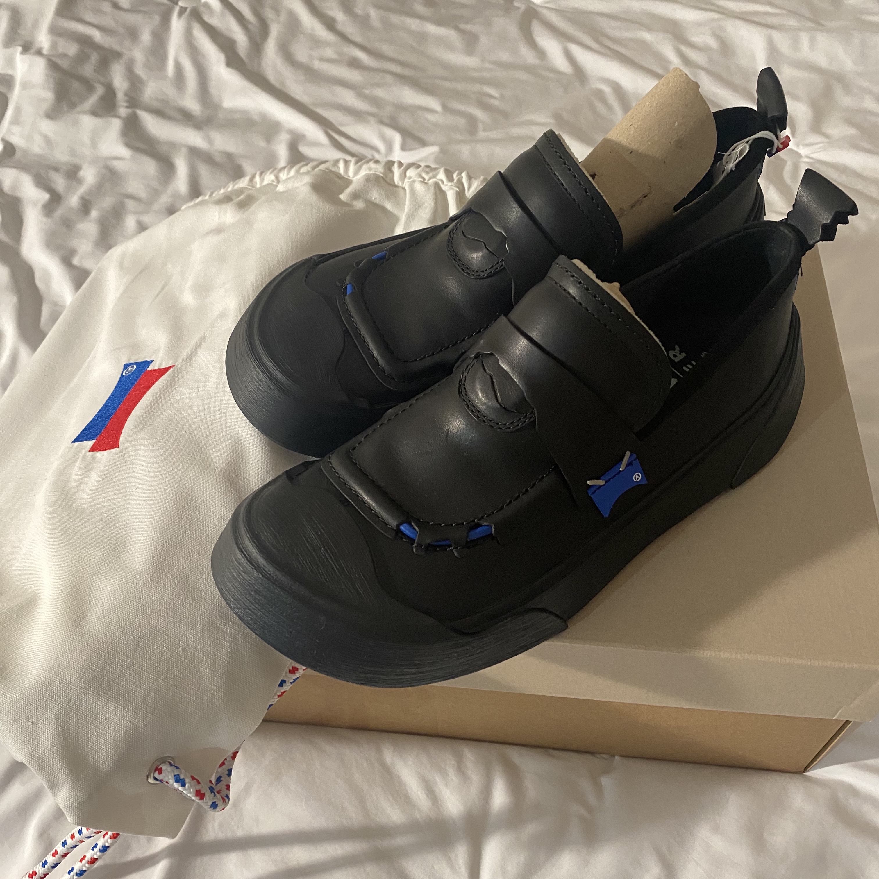 Camper x Ader Error Proto-743-S Black Leather Shoes 착용 스타일