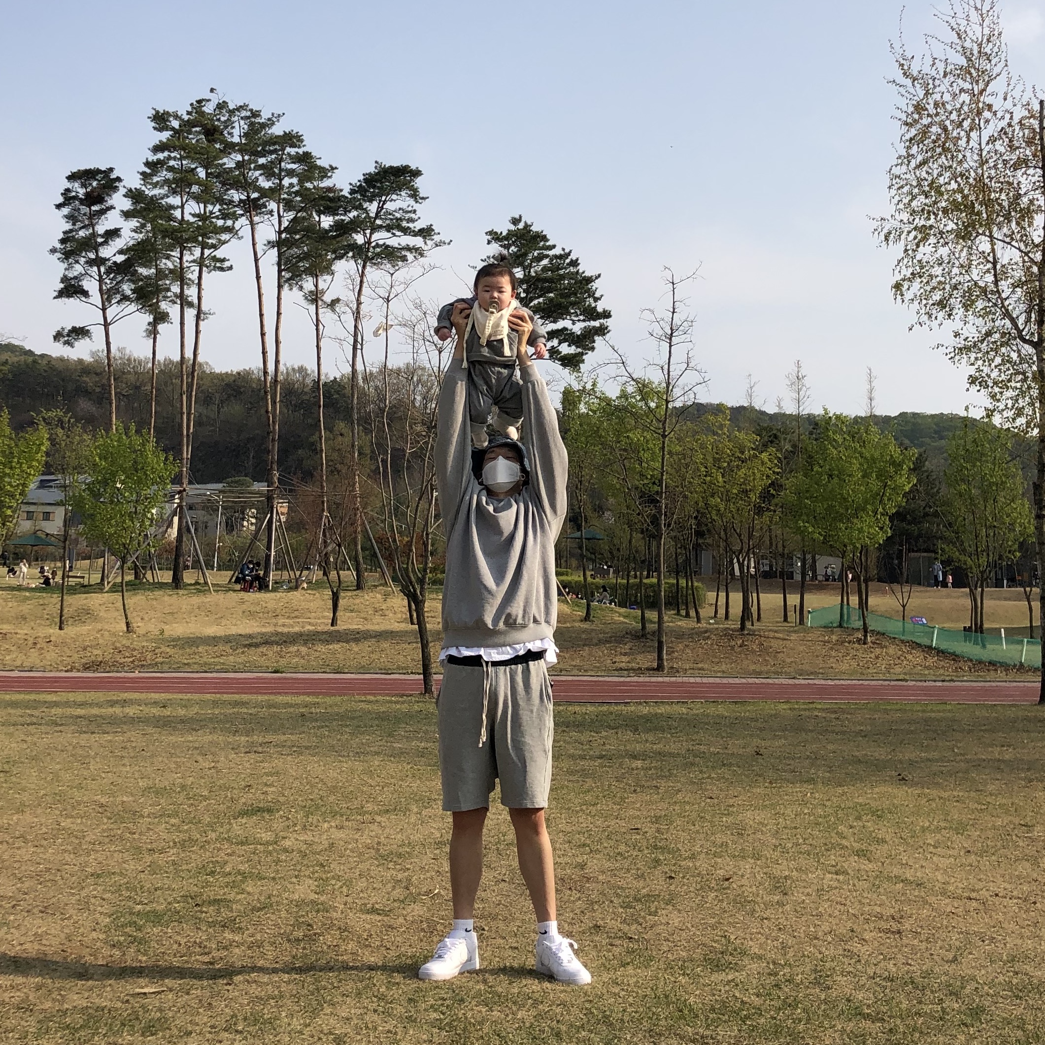 Nike Air Force 1 '07 Low White 착용 스타일