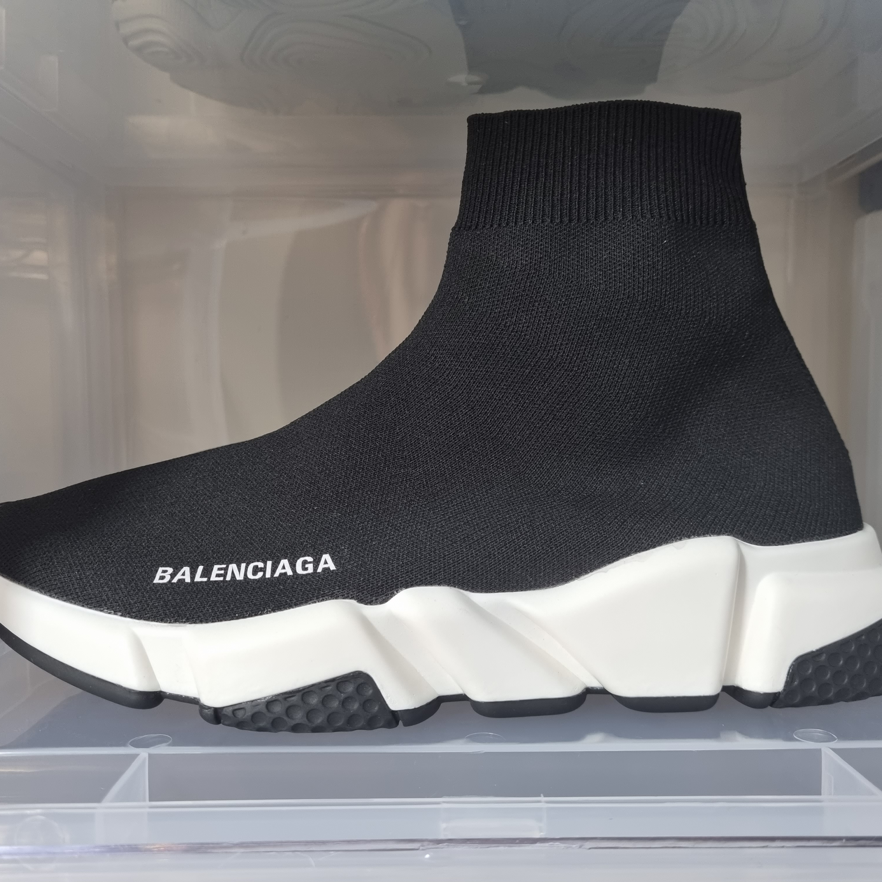 Balenciaga Speed Trainer Black White 2021/2022 착용 스타일