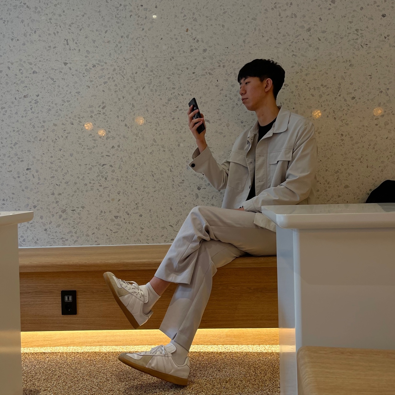 Adidas BW Army White 착용 스타일 - 2