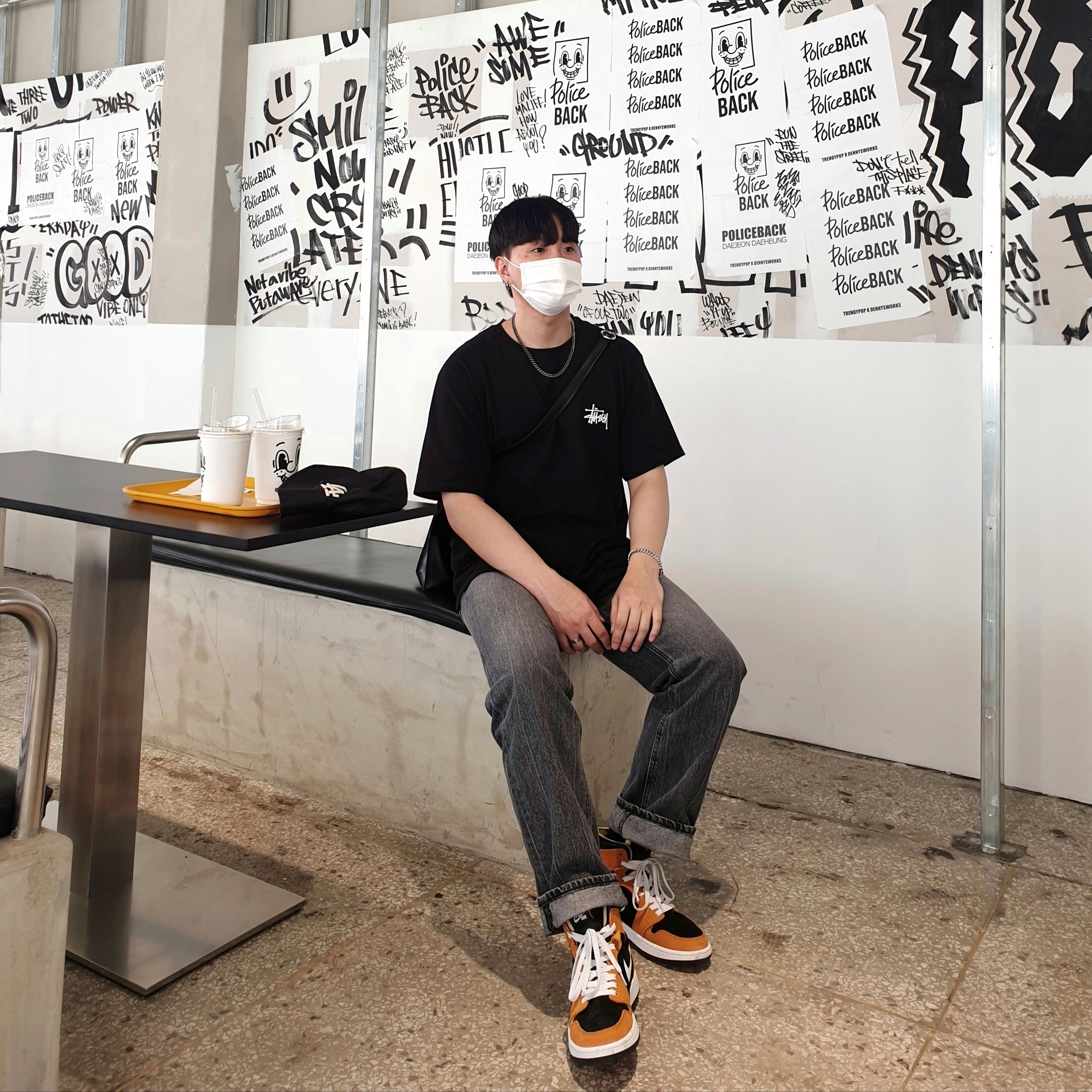 Jordan 1 Zoom Air CMFT Monarch Orange 착용 스타일