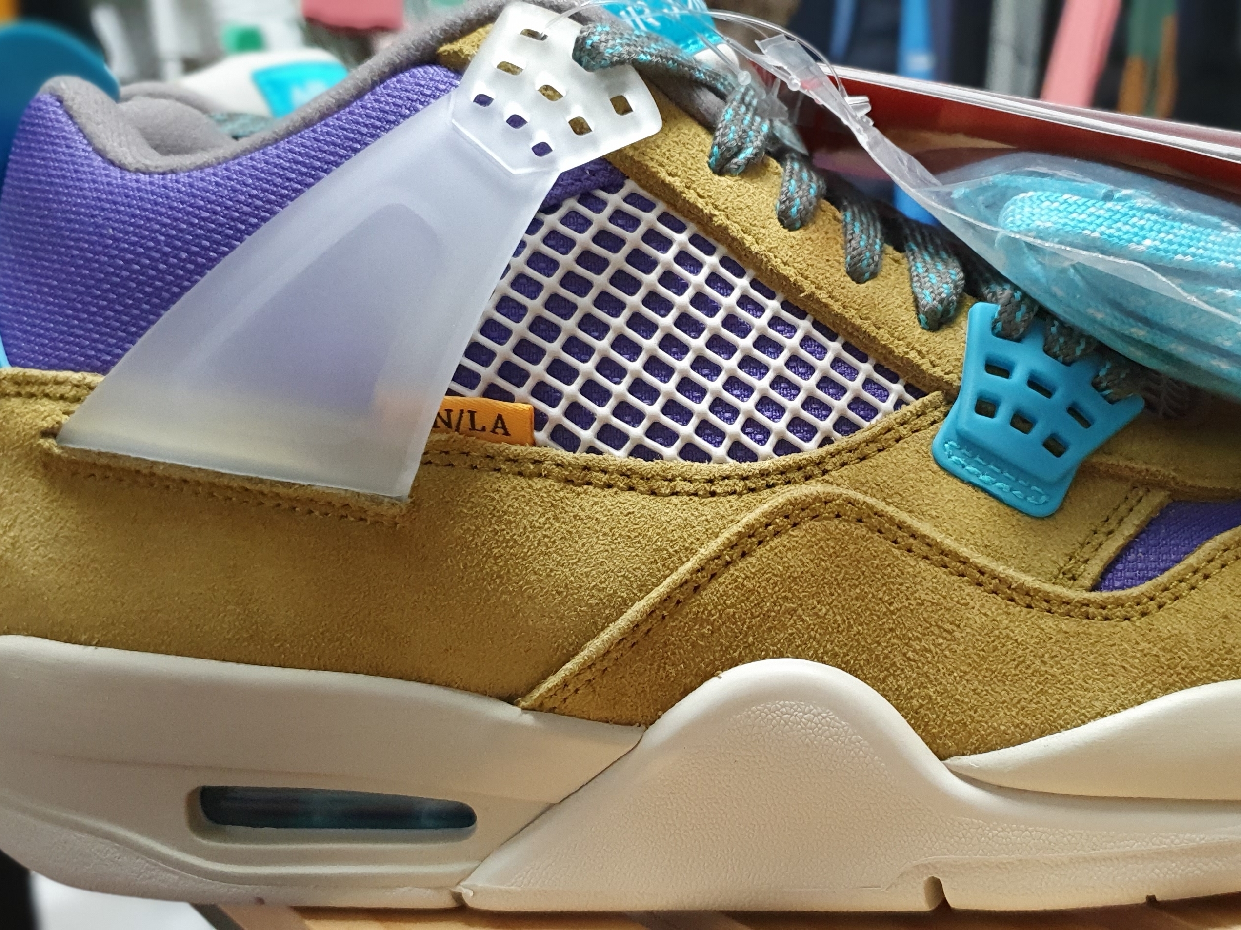 Jordan 4 x Union Retro SP Desert Moss 착용 스타일 - 4