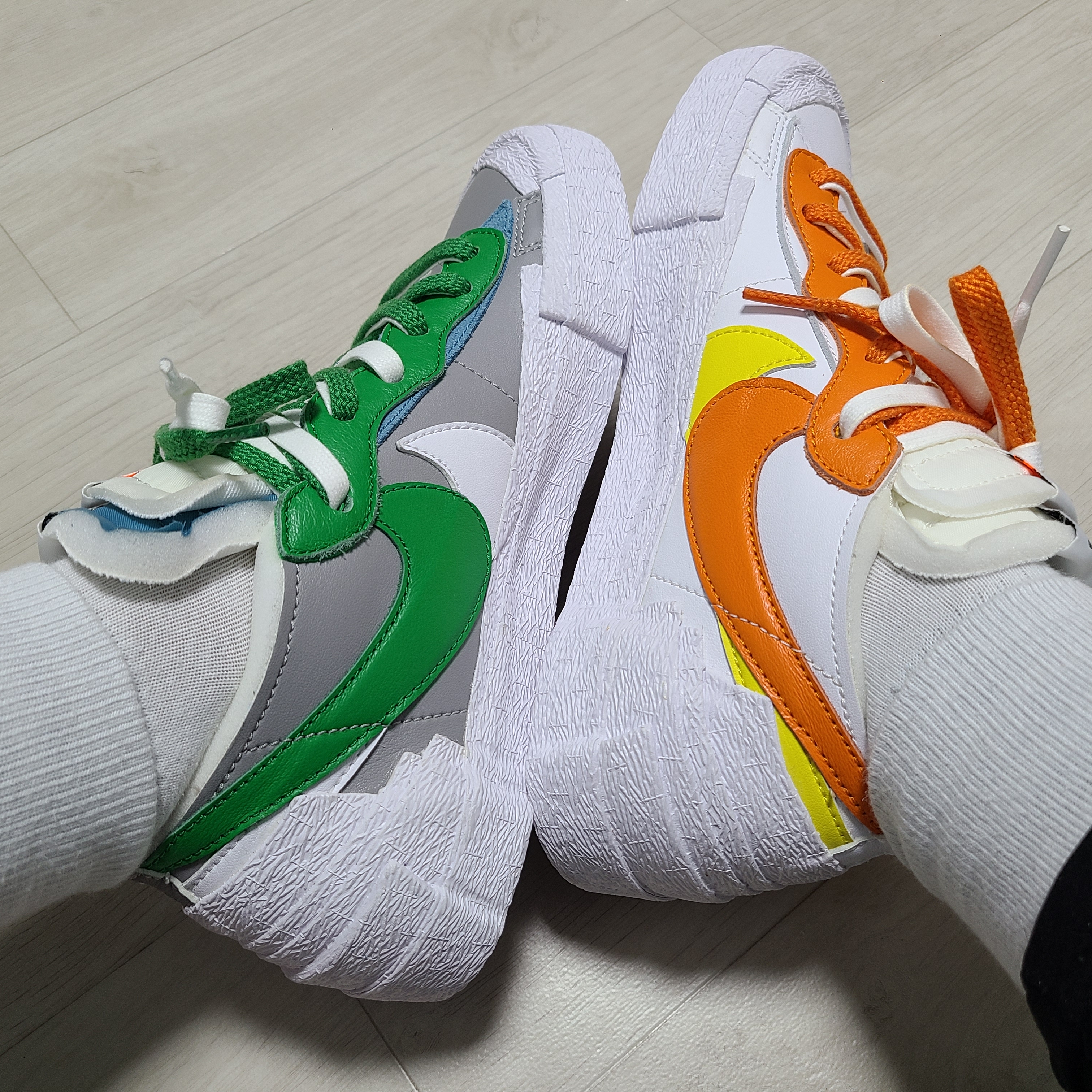Nike x Sacai Blazer Low Magma Orange, Nike x Sacai Blazer Low Classic Green 착용 스타일 - 4