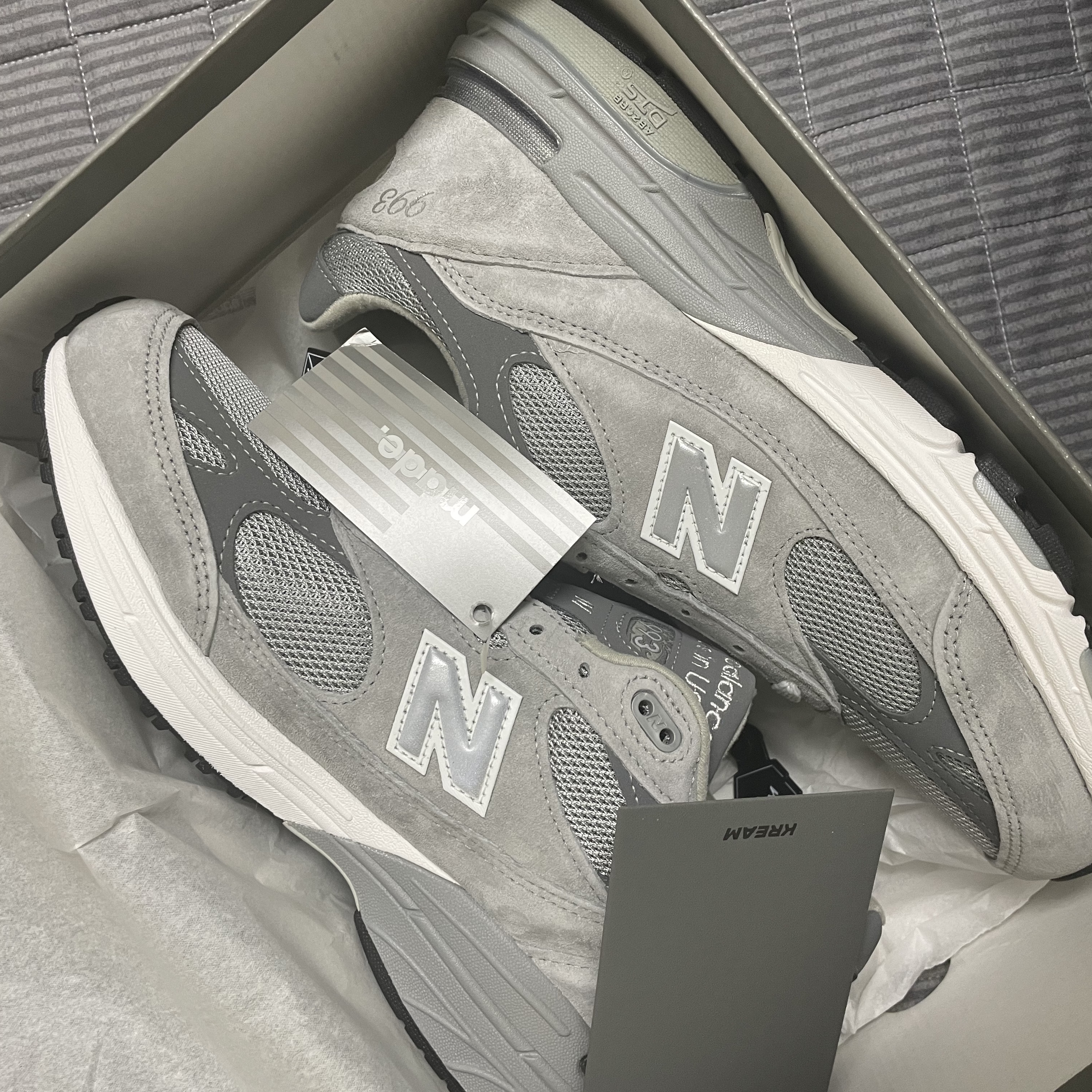 New Balance 993 Made in USA Grey - D Standard 착용 스타일 - 3