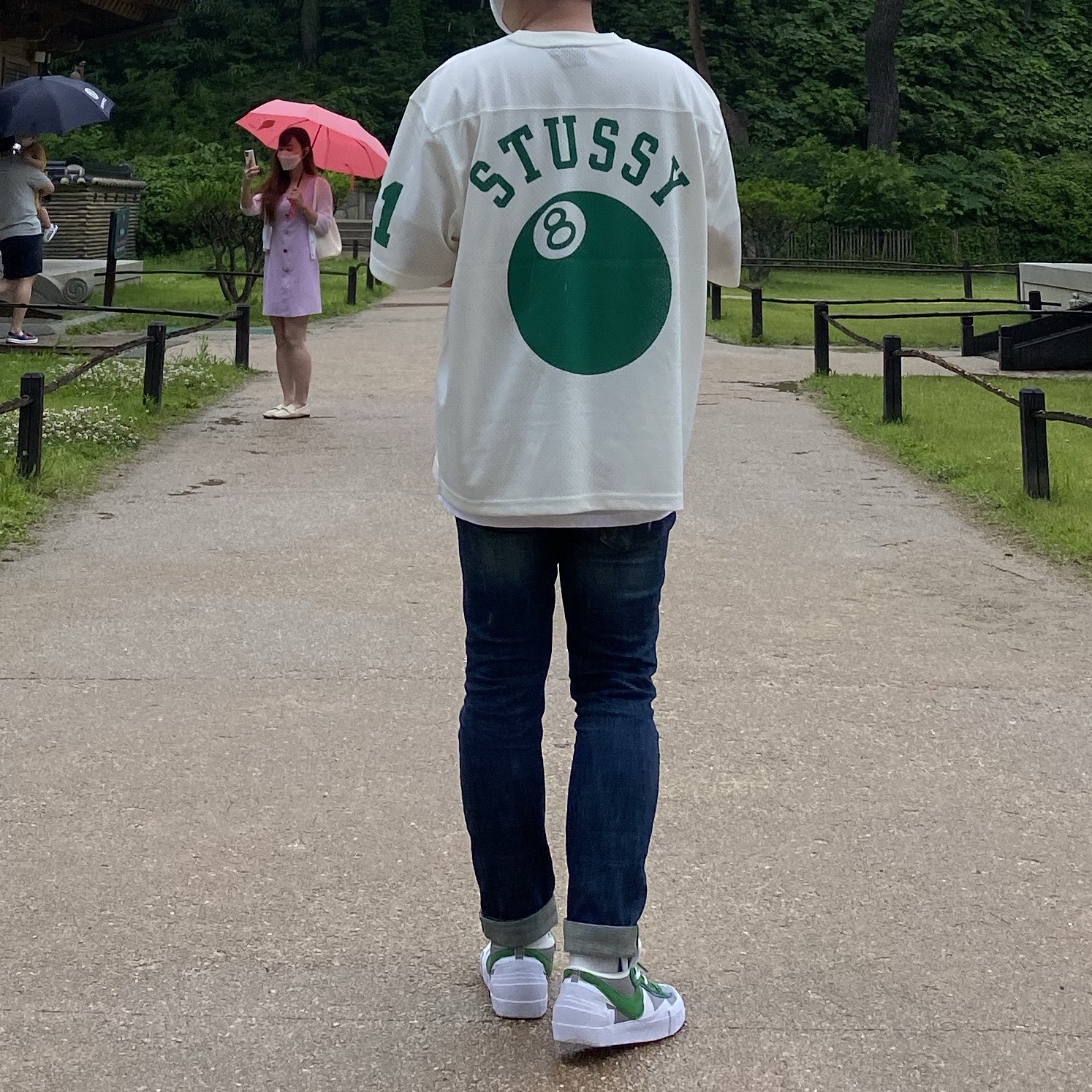 Nike x Sacai Blazer Low Classic Green, Stussy Mesh Football Jersey Natural 착용 스타일
