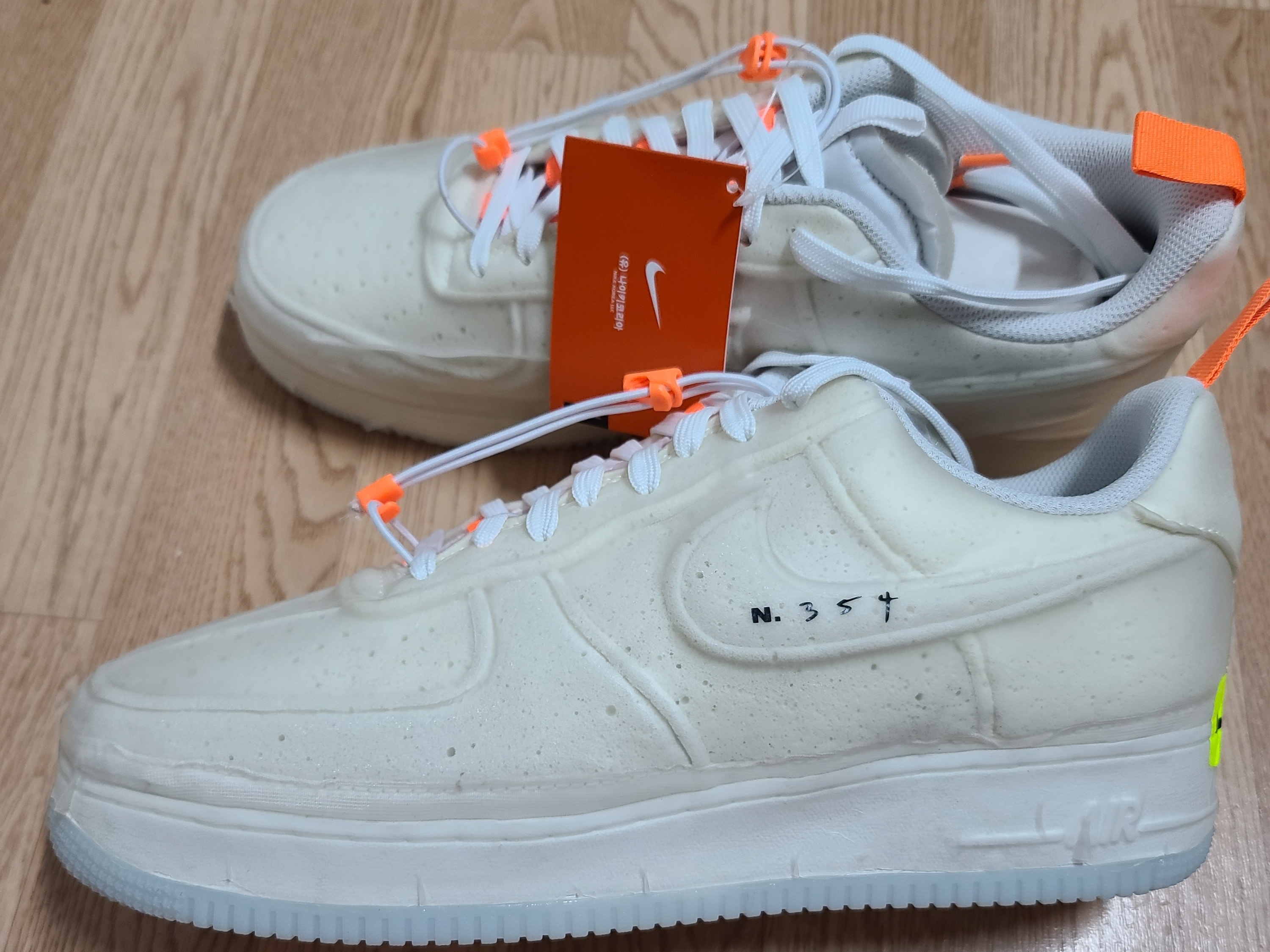 Nike Air Force 1 Experimental Sail 착용 스타일 - 3