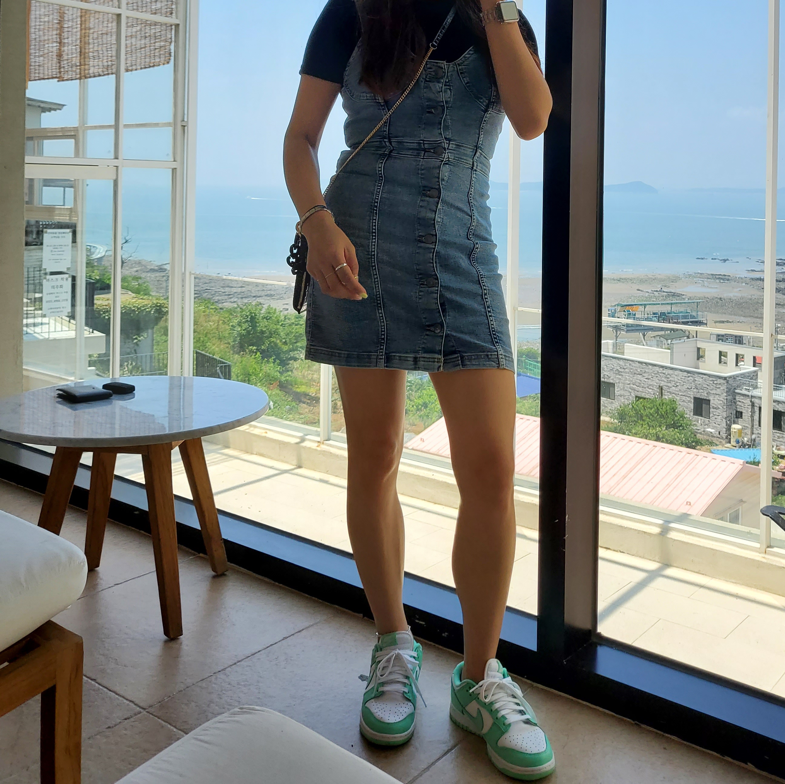 (W) Nike Dunk Low Green Glow 착용 스타일 - 2