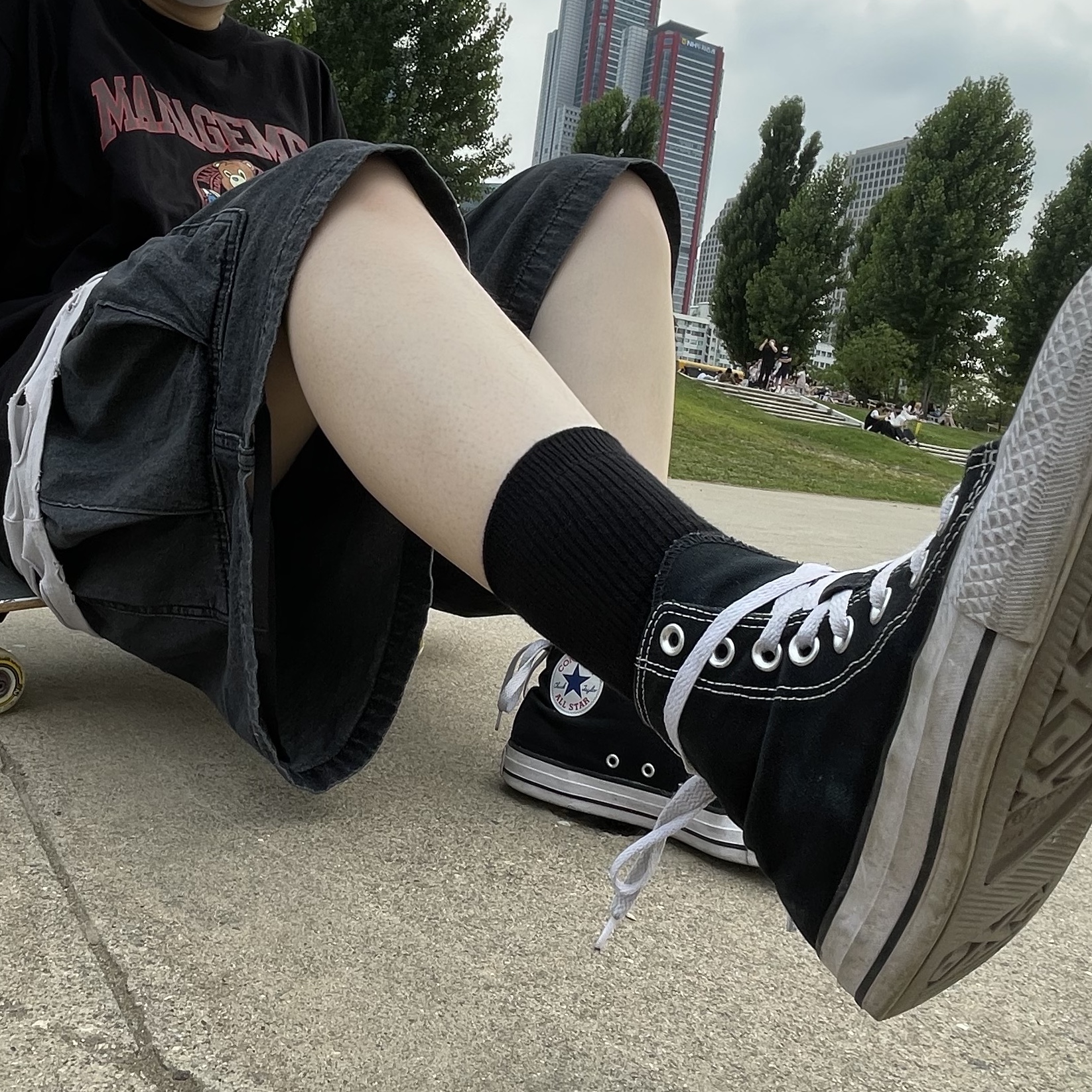 Converse Chuck Taylor All Star Hi Leather Black 착용 스타일 - 4
