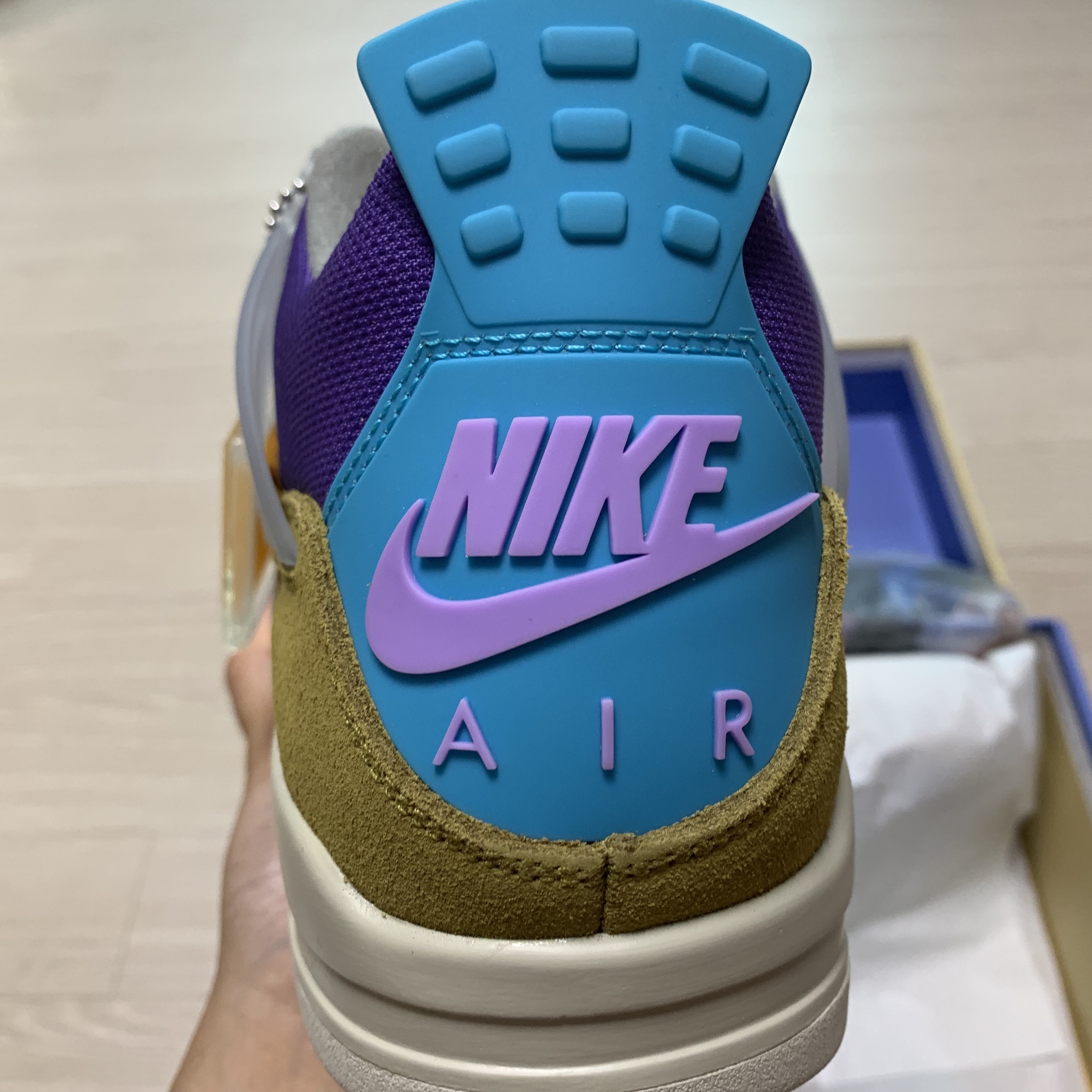 Jordan 4 x Union Retro SP Desert Moss 착용 스타일 - 2