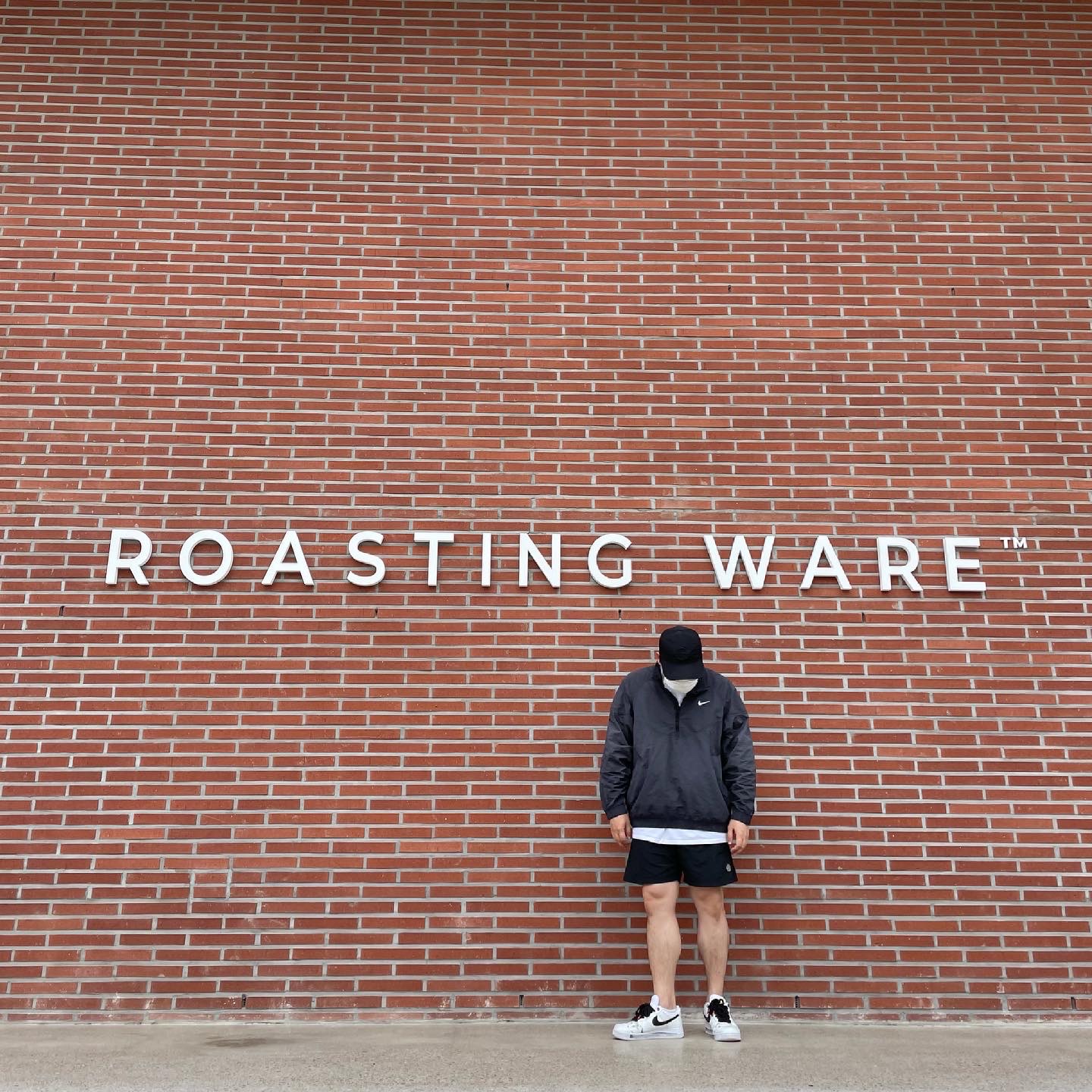 Nike x Stussy Windrunner Jacket Off Noir, Nike x Peaceminusone Air Force 1 Low Para-Noise 2.0 착용 스타일 - 2