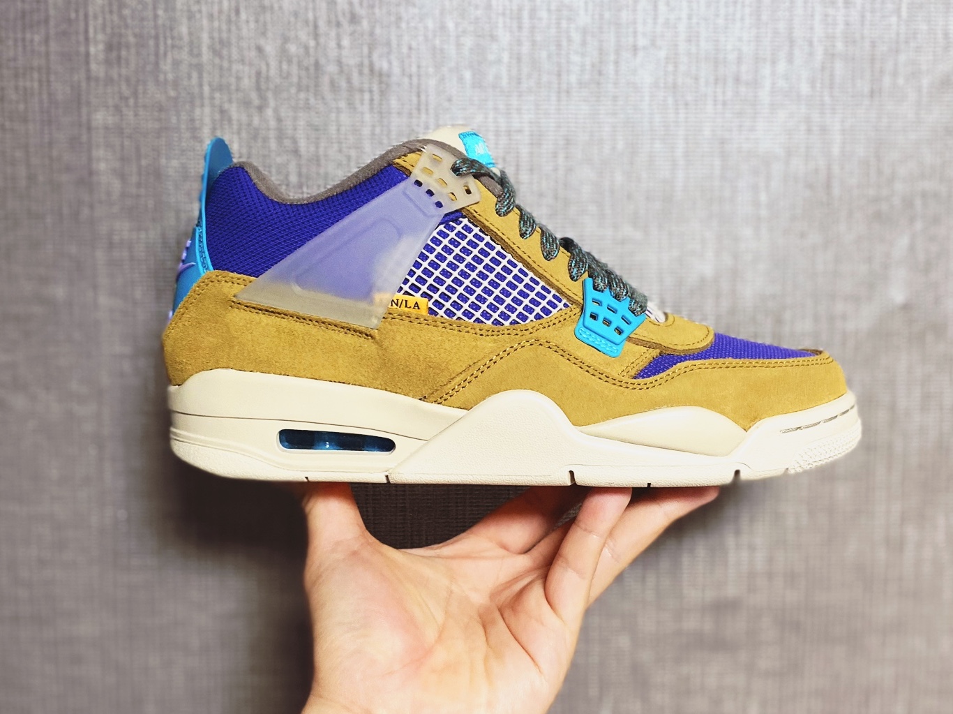 Jordan 4 x Union Retro SP Desert Moss 착용 스타일 - 2