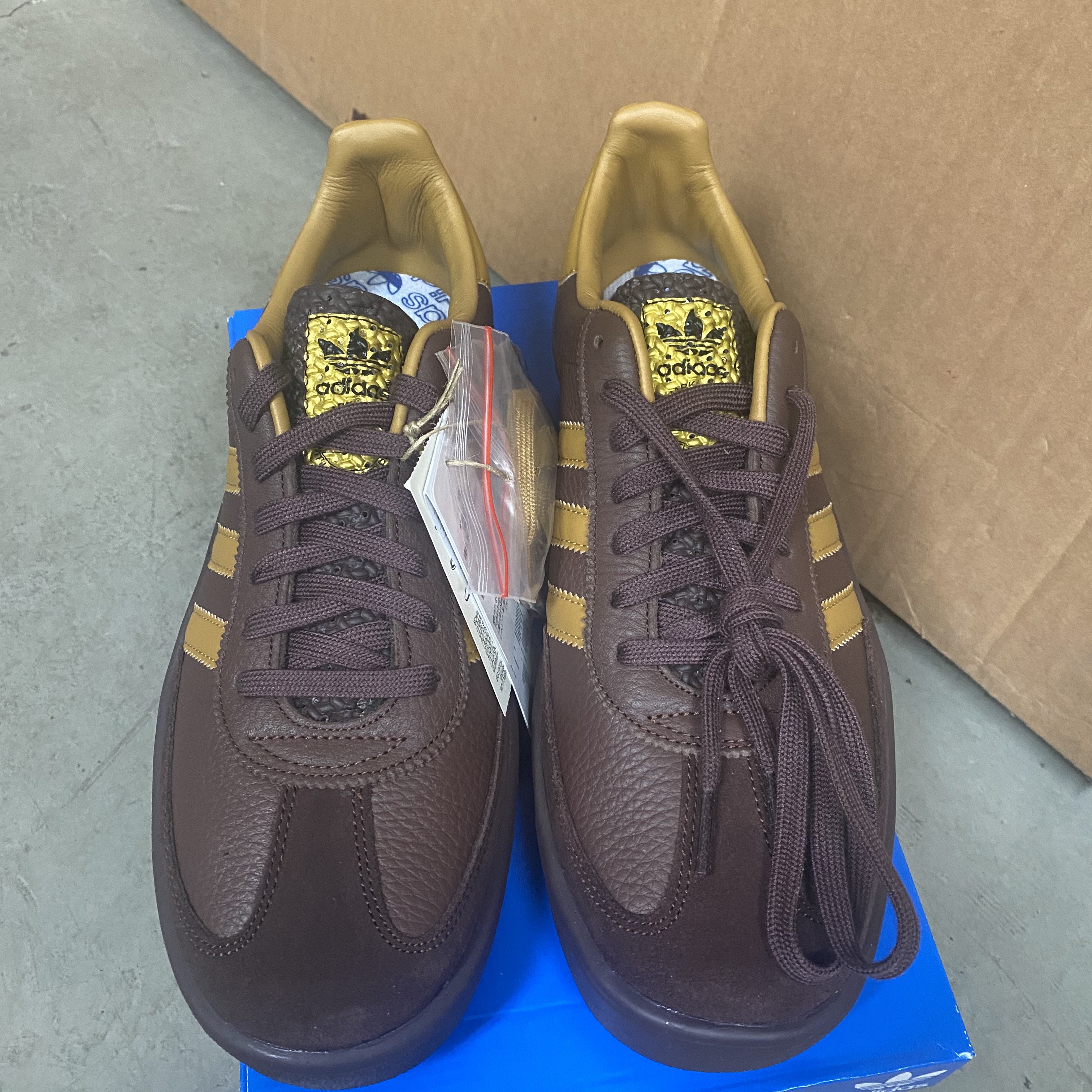 Adidas Madrid Brown 착용 스타일 - 3