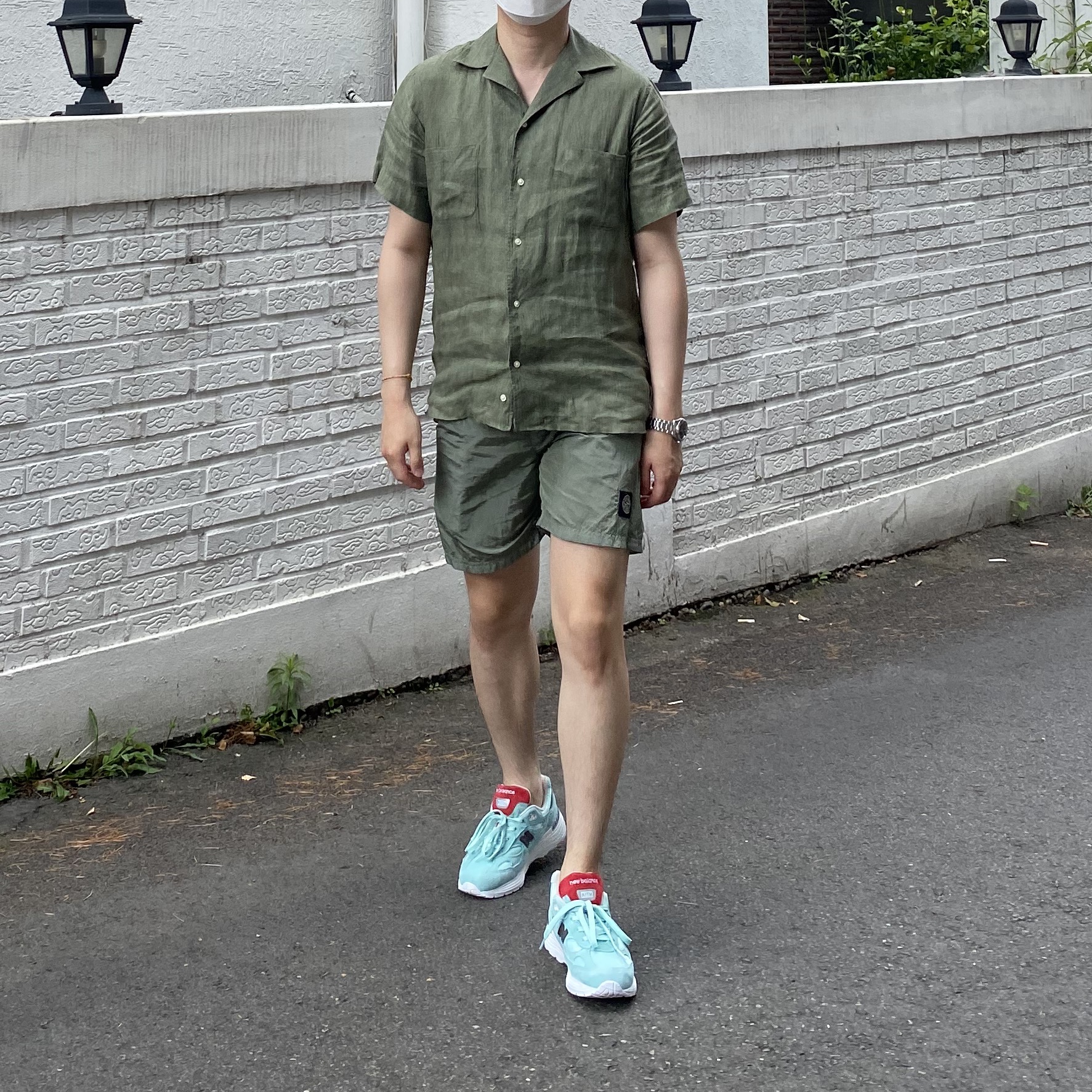 New Balance x Kith 992 Made in USA Kithmas Light Reef, Stone Island B0943 Nylon Metal Swimming Trunk Light Green - 21SS 착용 스타일