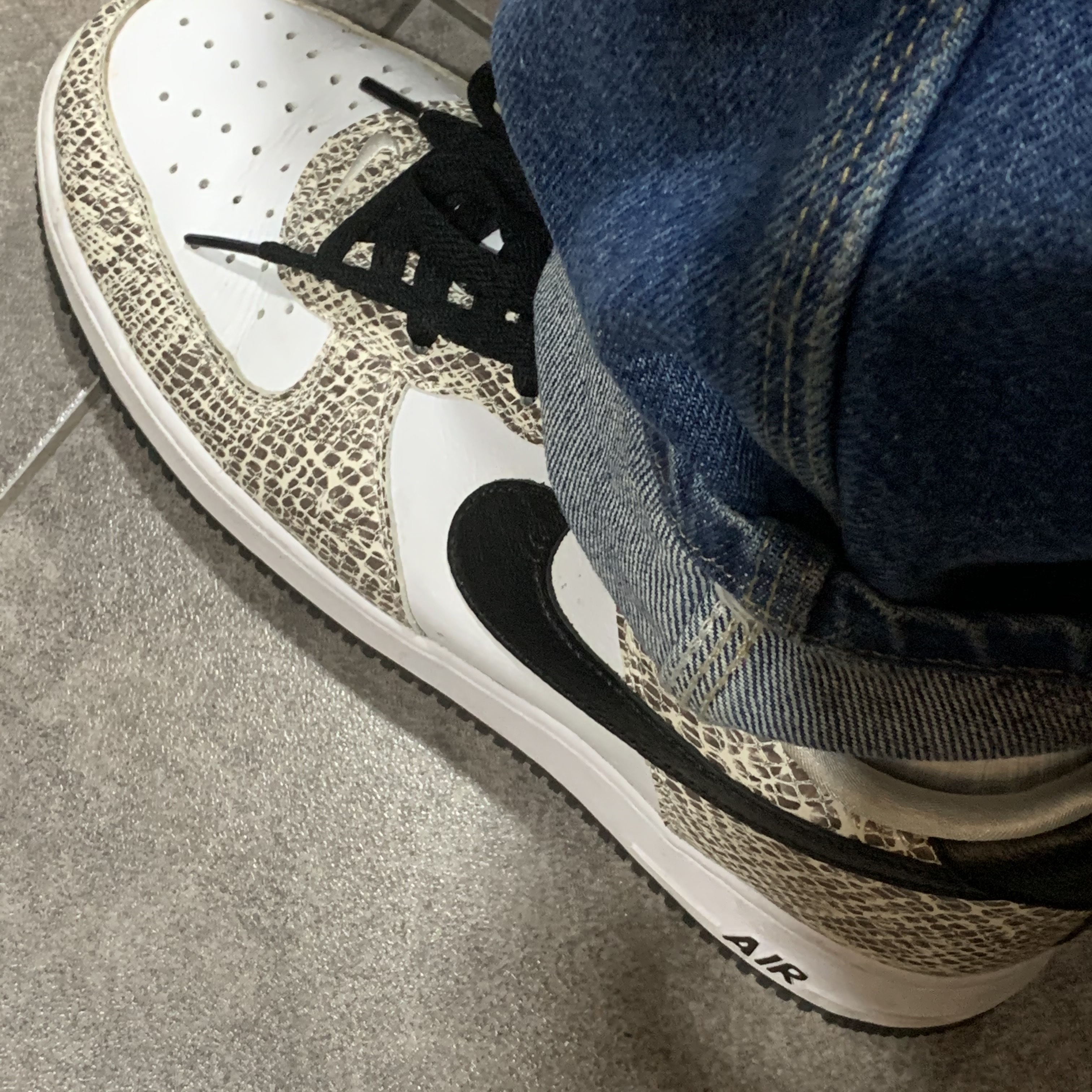Nike Air Force 1 Low Retro Cocoa Snake 2018 착용 스타일