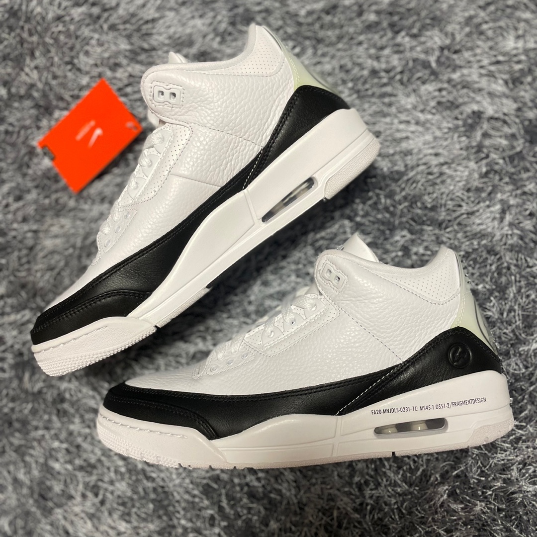 Jordan 3 x Fragment Retro SP White Black 착용 스타일 - 1