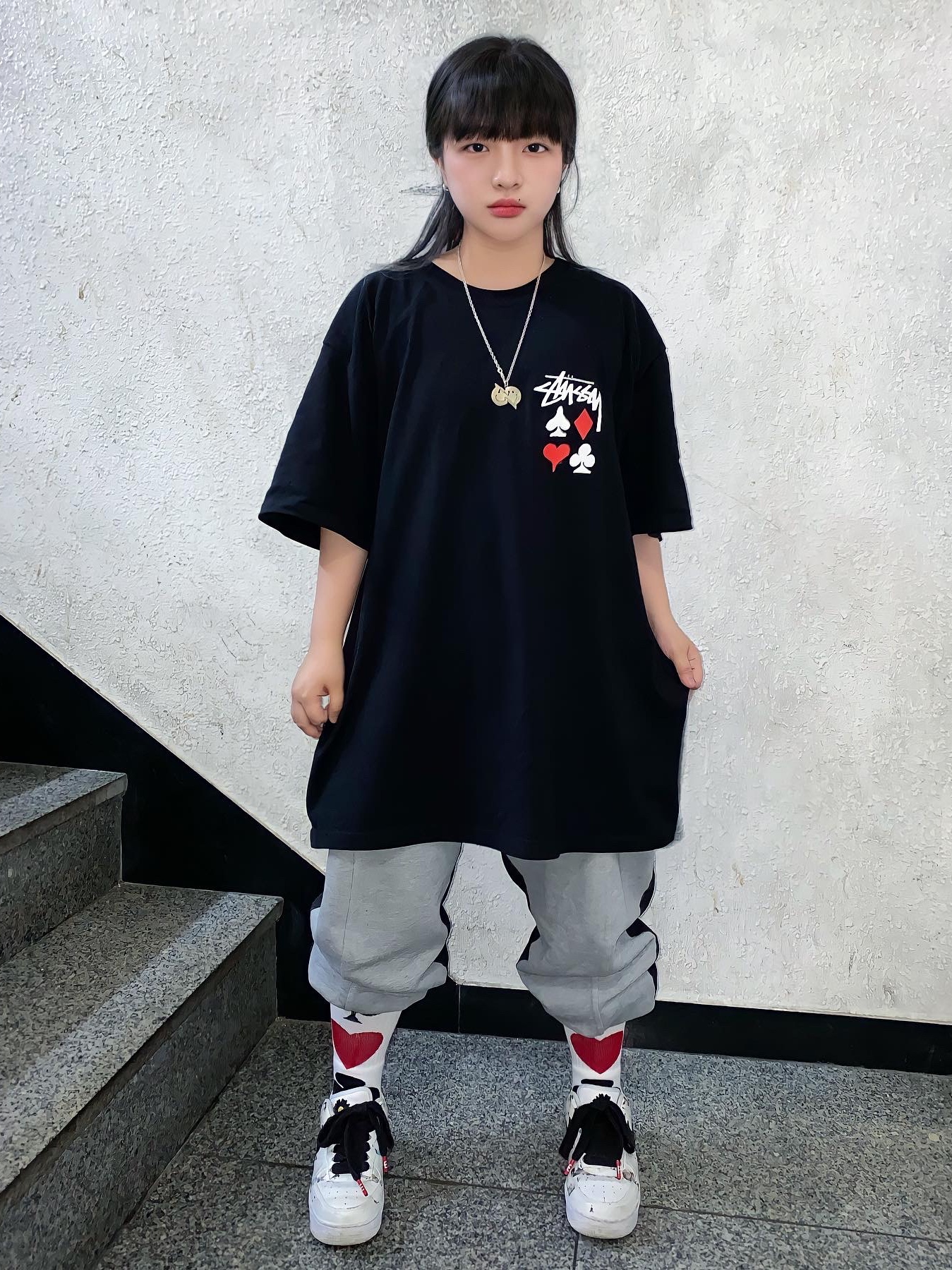 Nike x Peaceminusone Air Force 1 Low Para-Noise 2.0, Stussy Full Deck 2 T-Shirt Black 착용 스타일 - 1