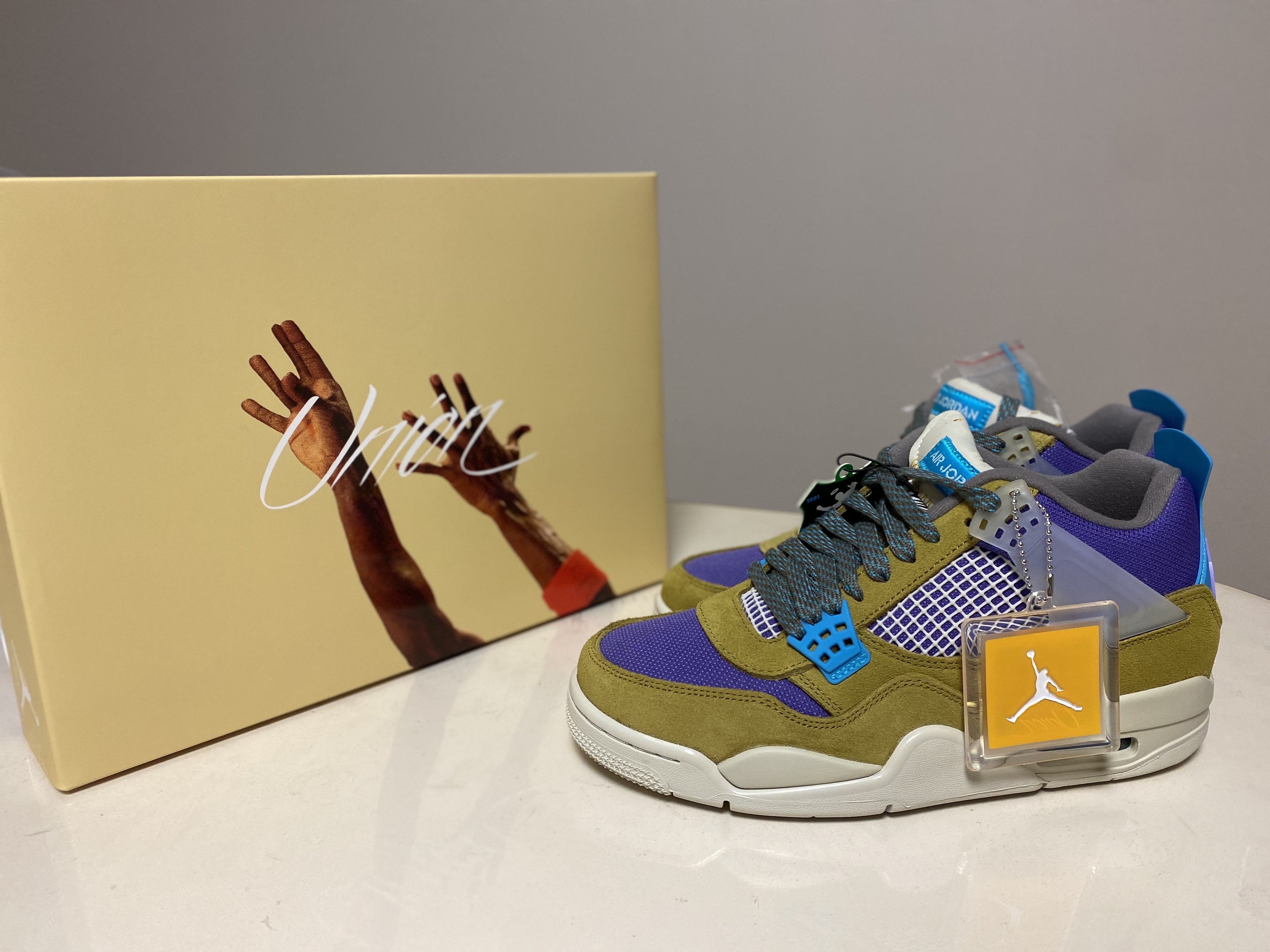 Jordan 4 x Union Retro SP Desert Moss 착용 스타일 - 1