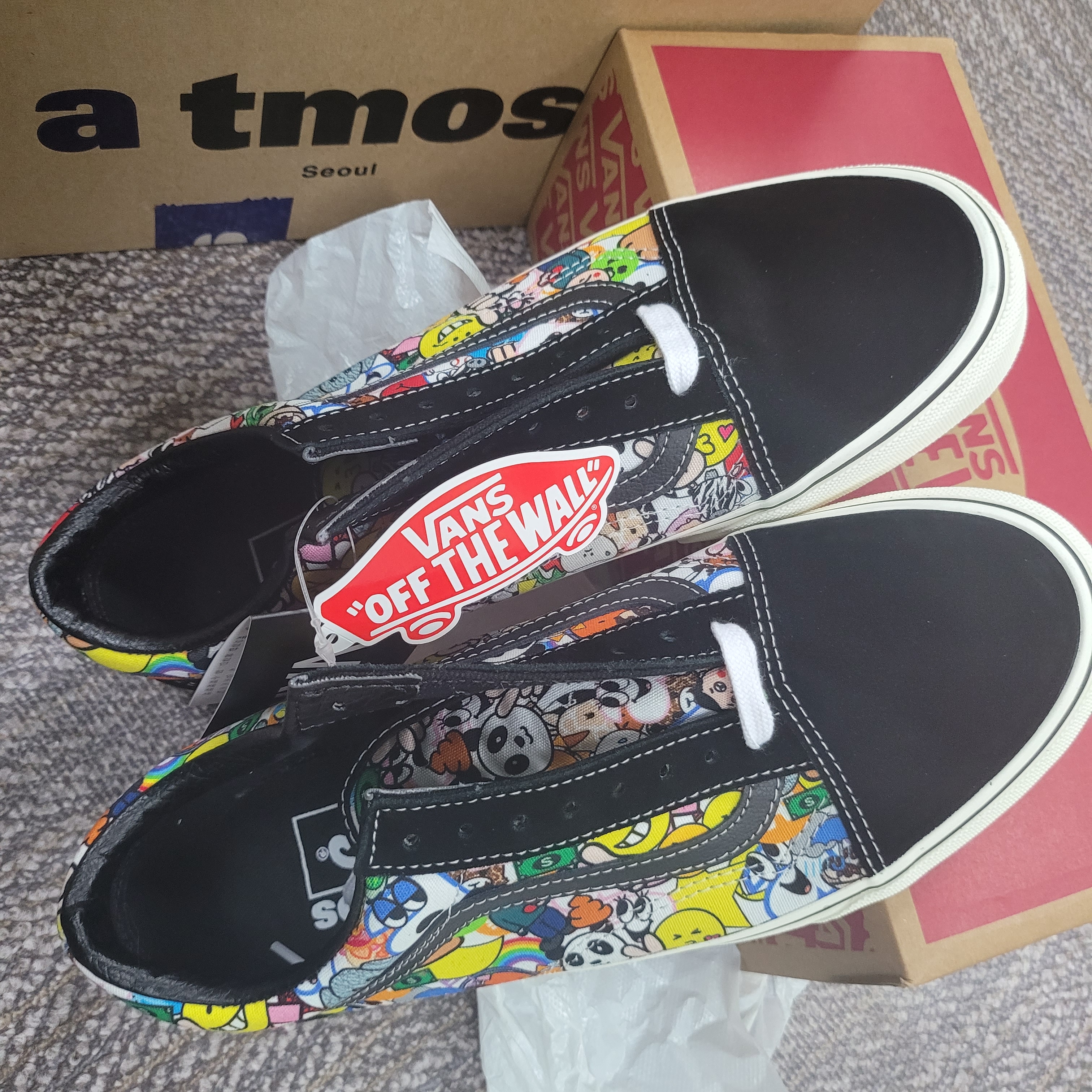 Vans x Atmos Old Skool Emoji 착용 스타일 - 3