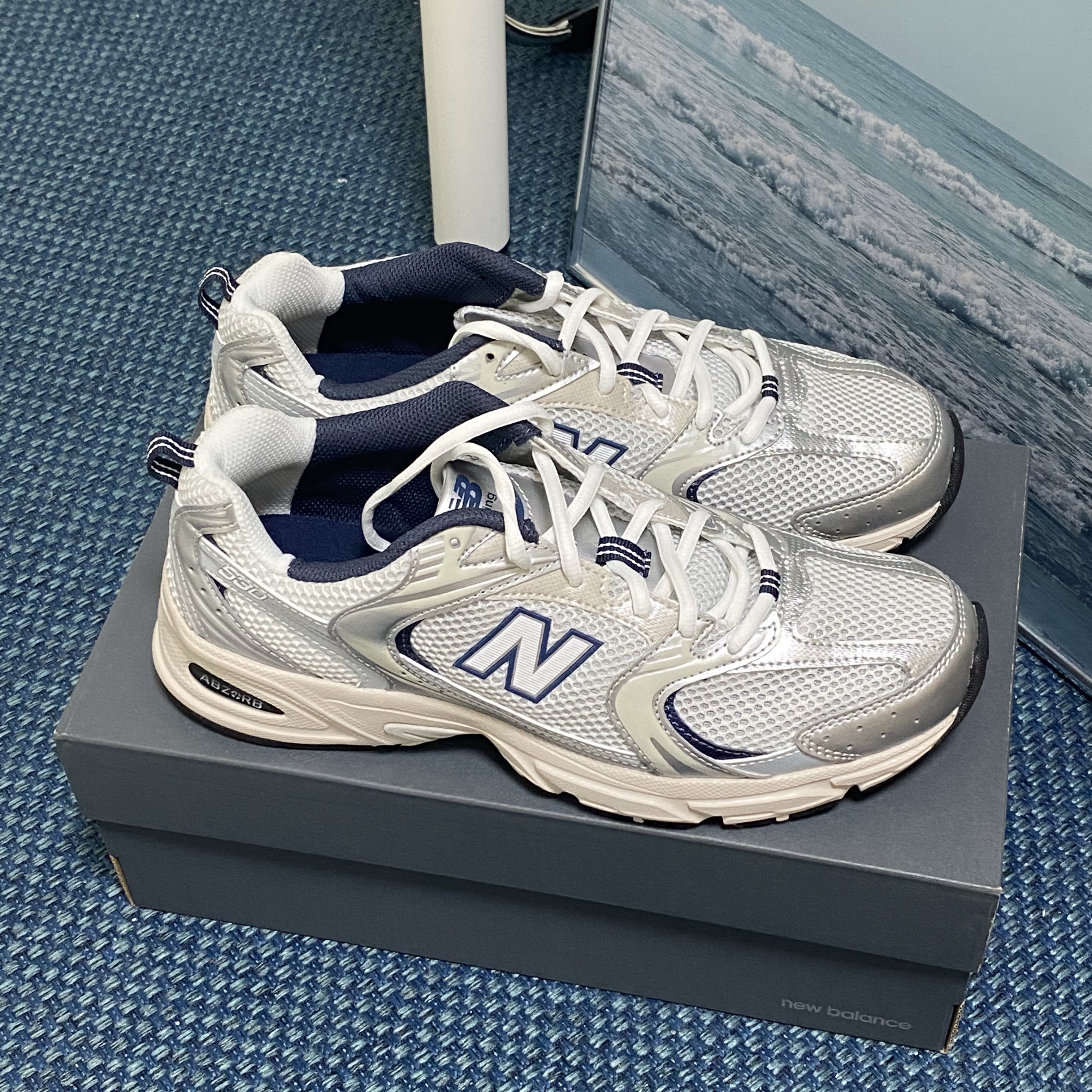 New Balance 530 Steel Grey 착용 스타일
