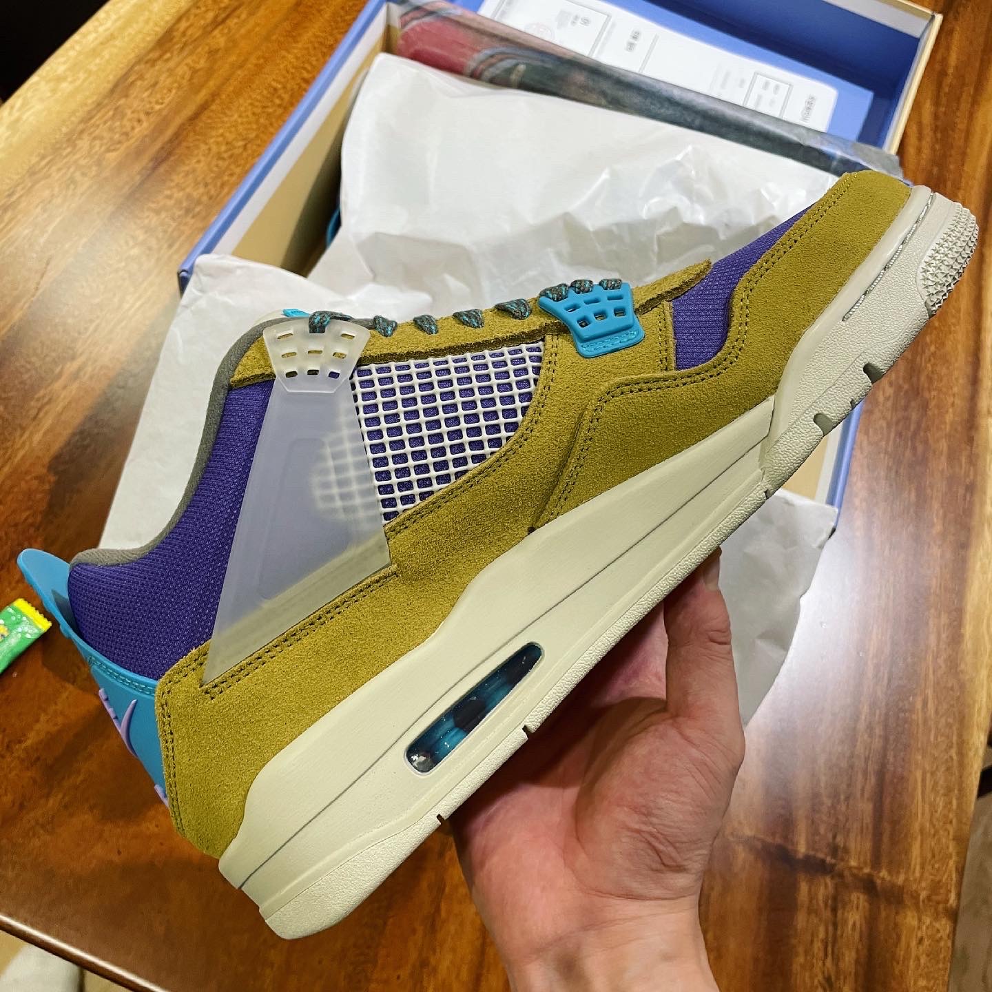 Jordan 4 x Union Retro SP Desert Moss 착용 스타일 - 4