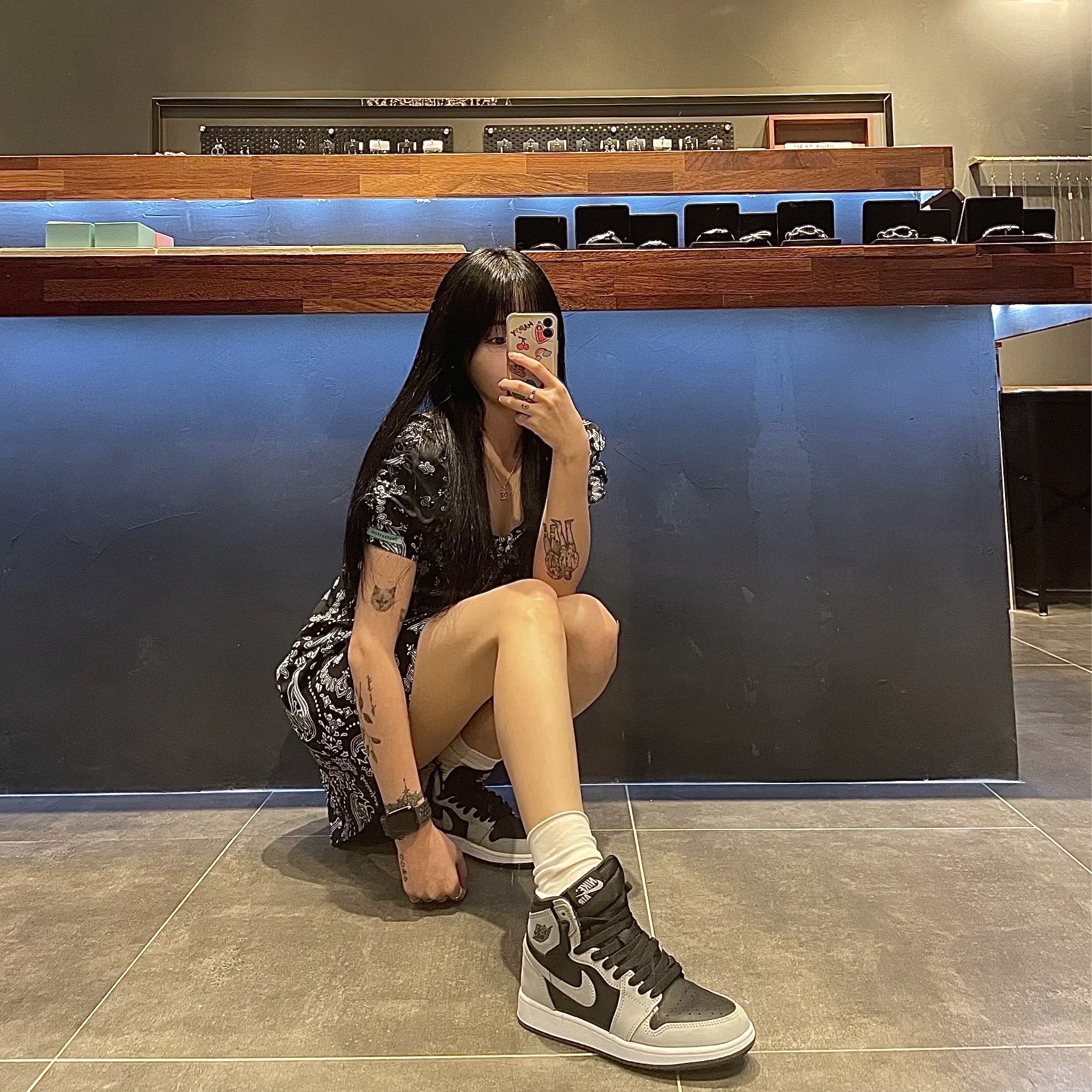 Jordan 1 Retro High OG Shadow 2.0, (GS) Jordan 1 Retro High OG Shadow 2.0 착용 스타일 - 2