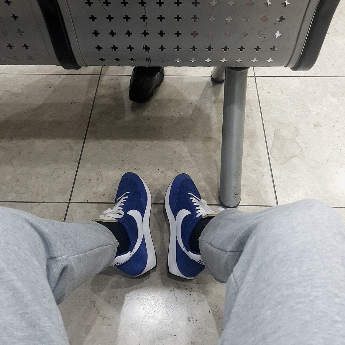 Nike Air Tailwind 79 Indigo Force 착용 스타일